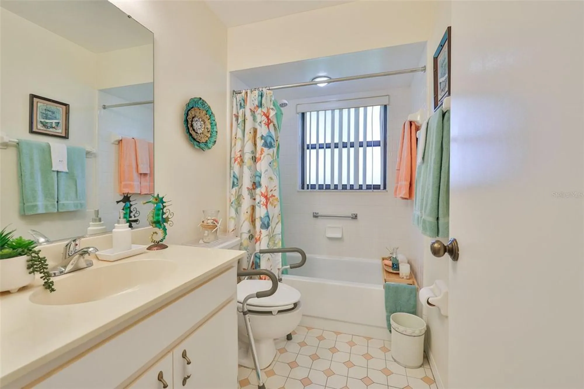 Property Slideshow image 29 of 99 | 1506 laughton pl # 307, Sun City Center, FL, 33573