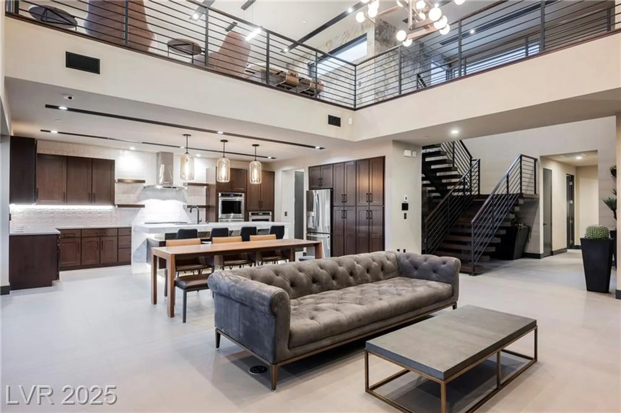 Property Slideshow image 12 of 93 | 20 falling canyon ct, Henderson, NV, 89011