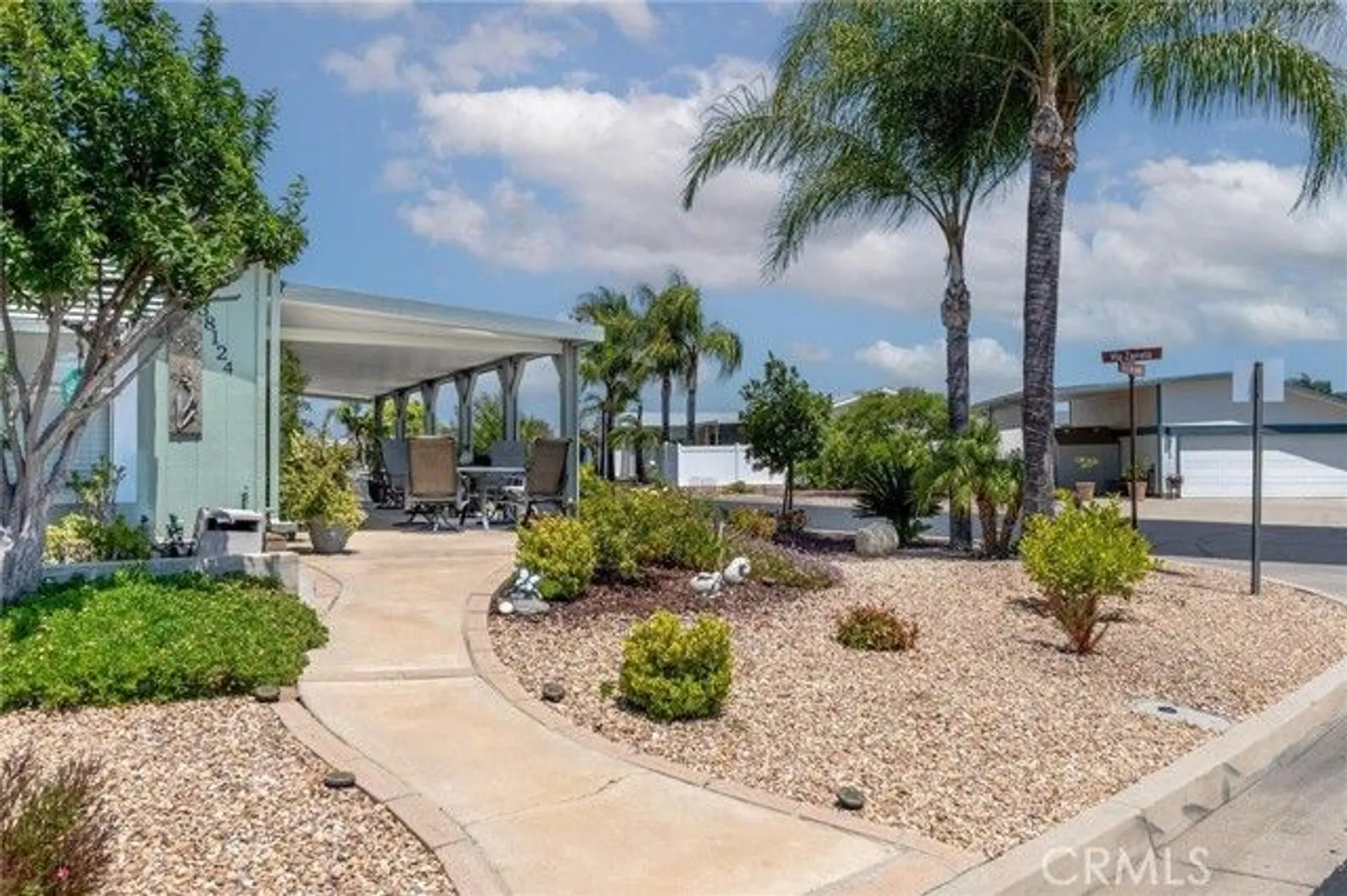 Property Slideshow image 8 of 49 | 38124 calle amigable, Murrieta, CA, 92563