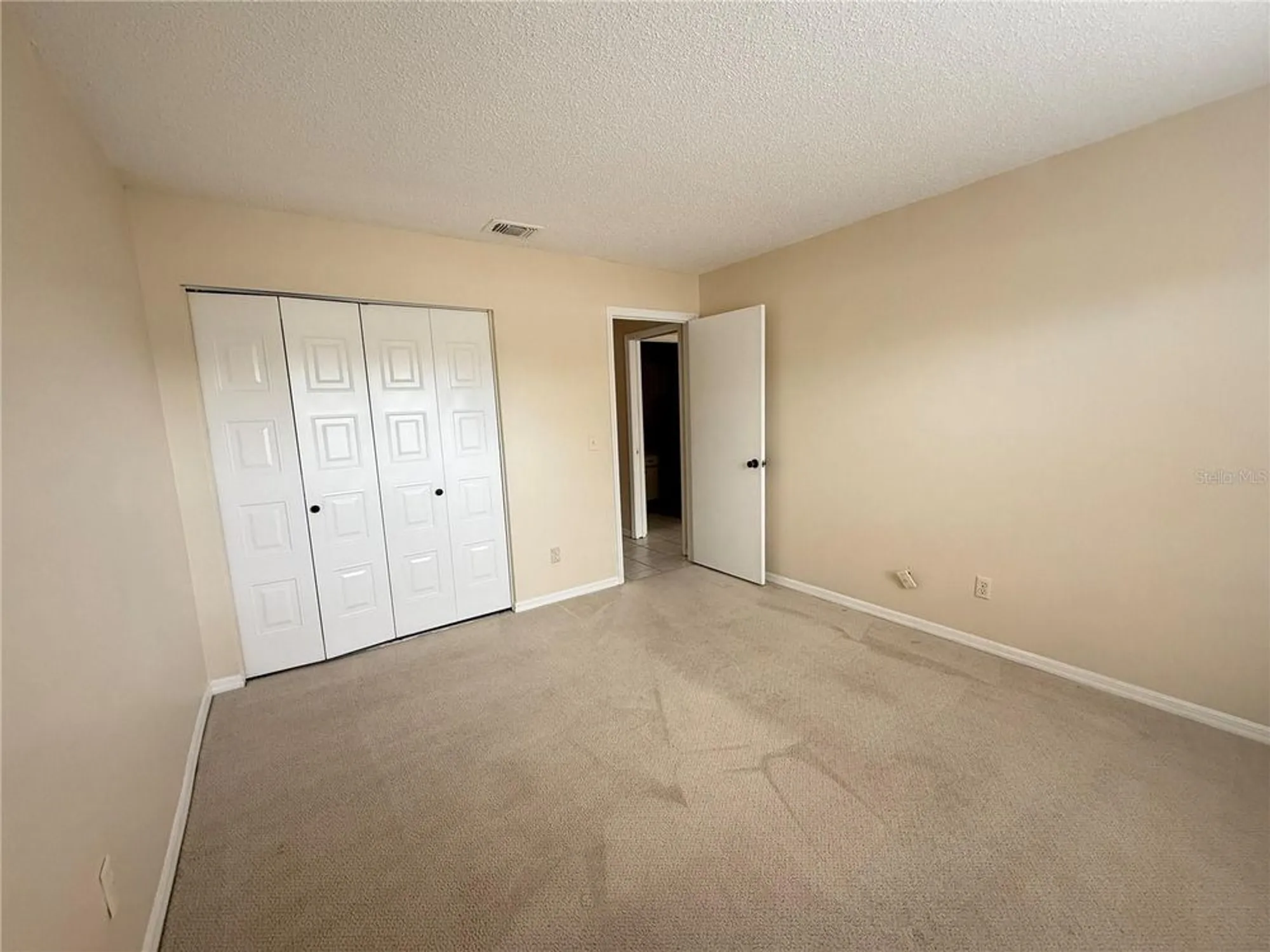 Property Slideshow image 31 of 37 | 407 feltham trl unit b, Sun City Center, FL, 33573