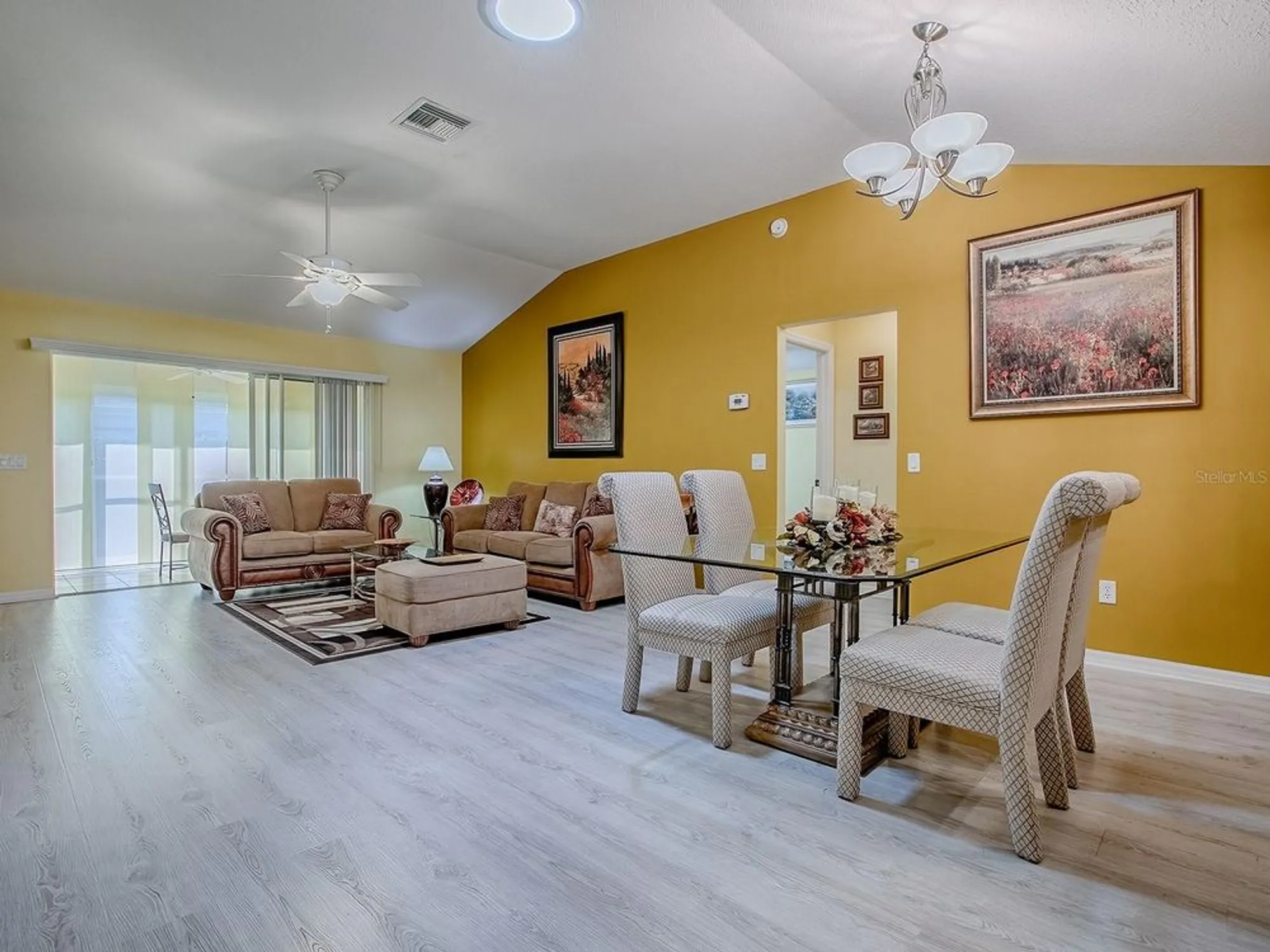 Property Slideshow image 6 of 43 | 1675 westminster ct, The Villages, FL, 32162