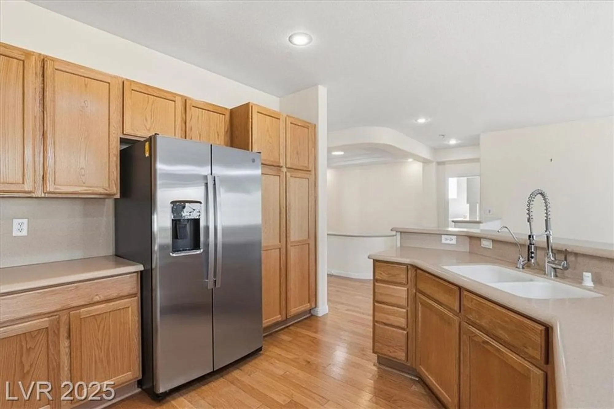 Property Slideshow image 11 of 45 | 4639 denaro dr, Las Vegas, NV, 89135