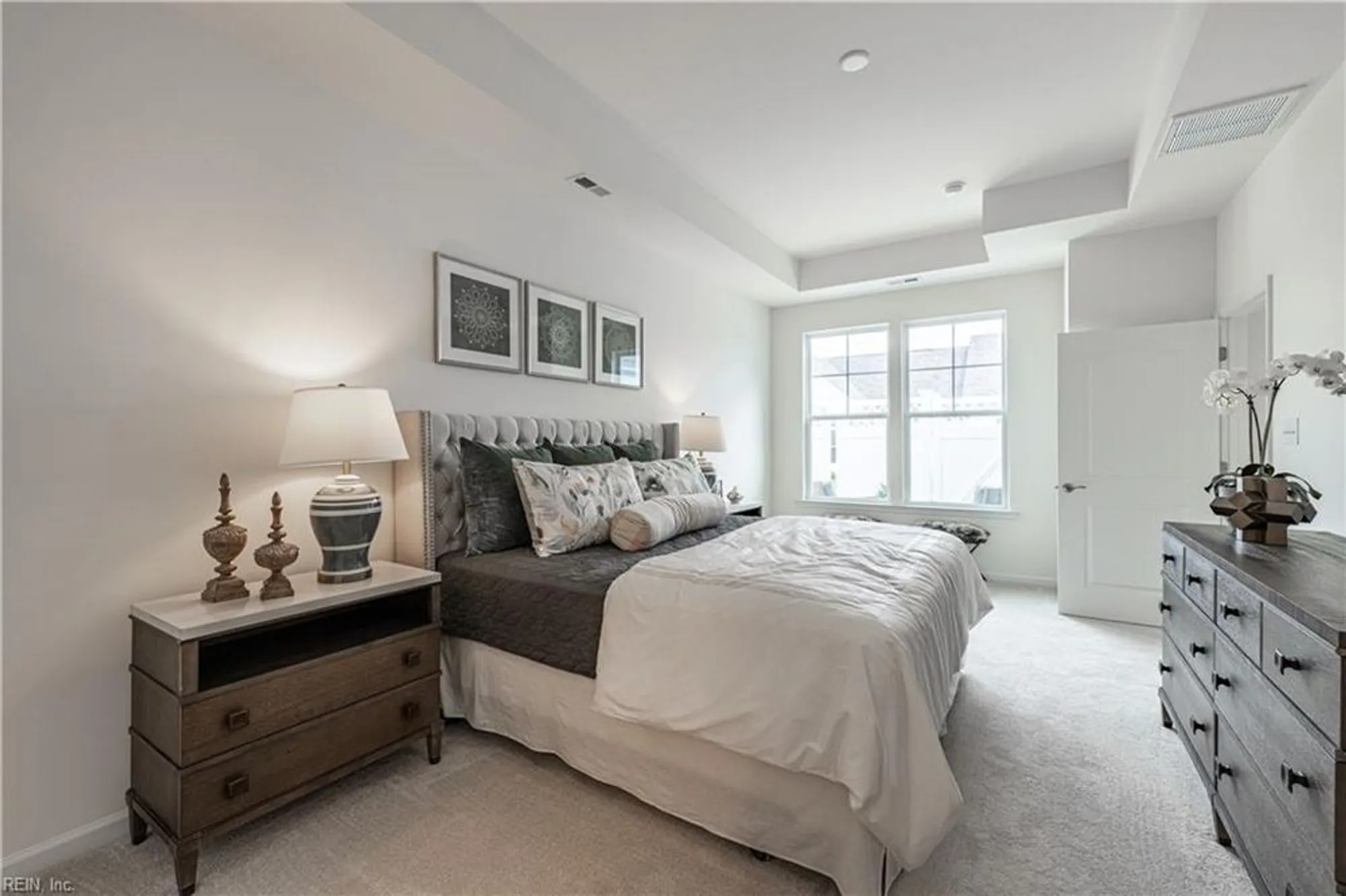 Property Slideshow image 16 of 47 | 206 oxford ave # 47-2, Smithfield, VA, 23430