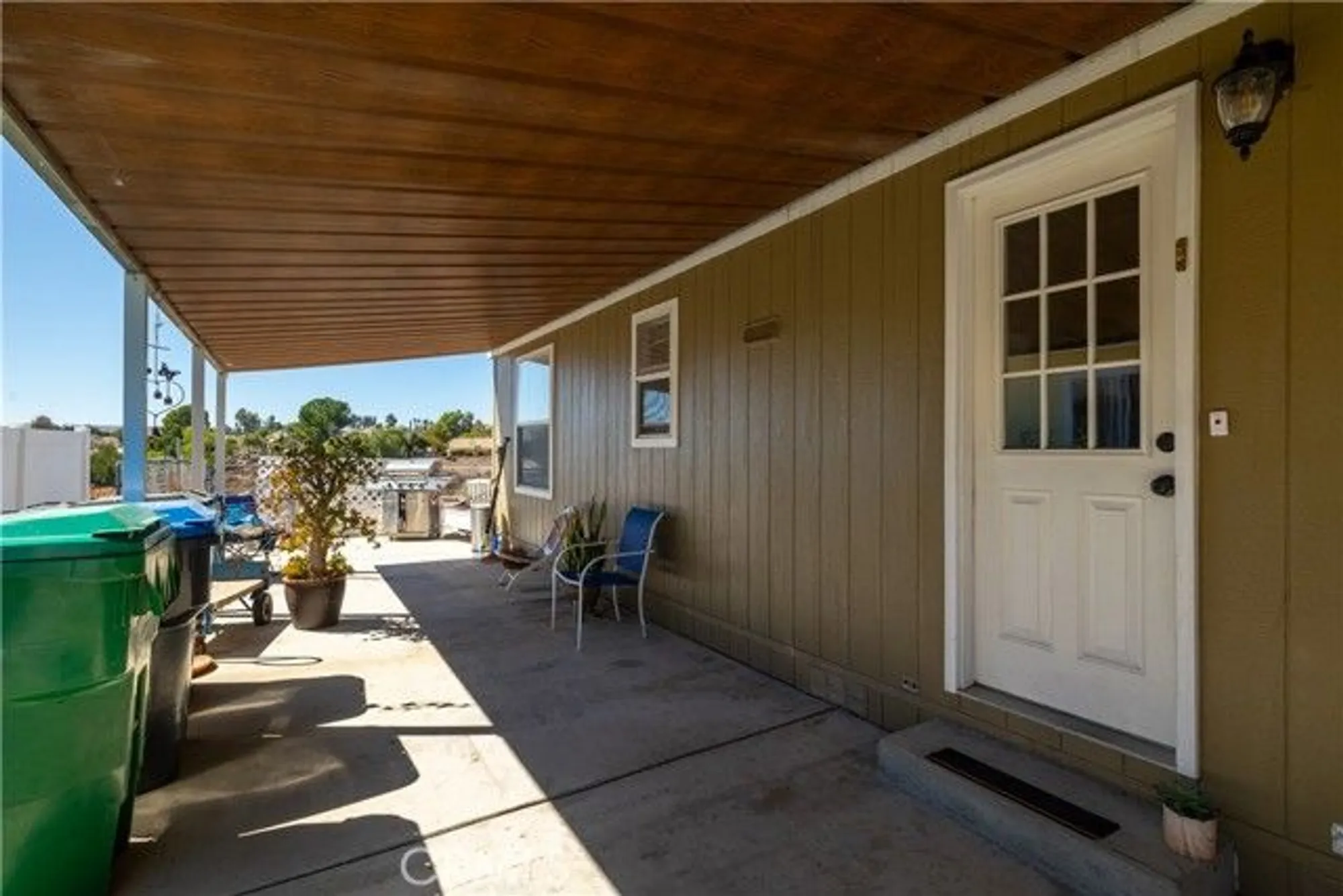 Property Slideshow image 20 of 30 | 38201 via la colina, Murrieta, CA, 92563