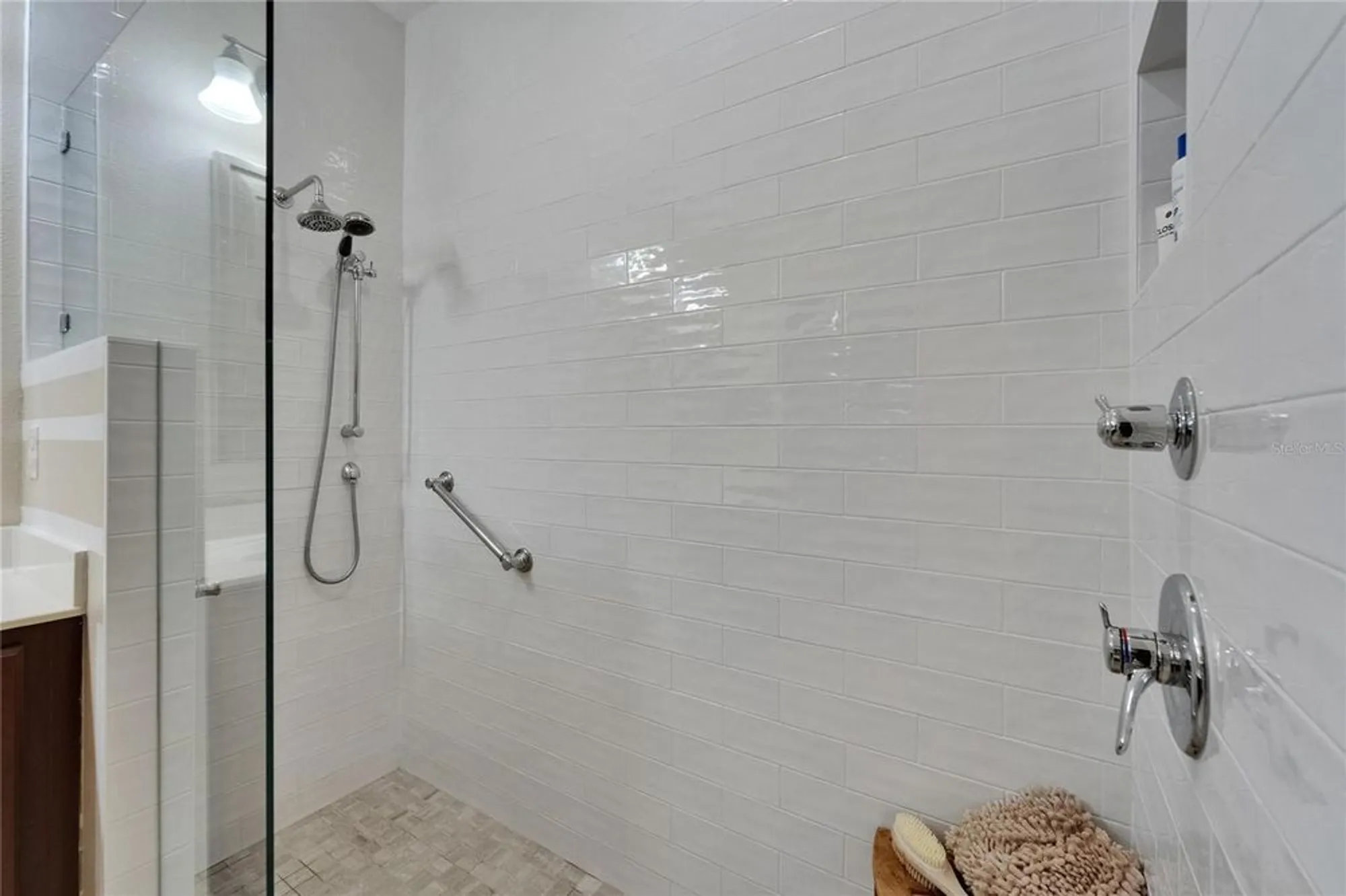 Property Slideshow image 37 of 93 | 5646 sunset falls dr, Apollo Beach, FL, 33572