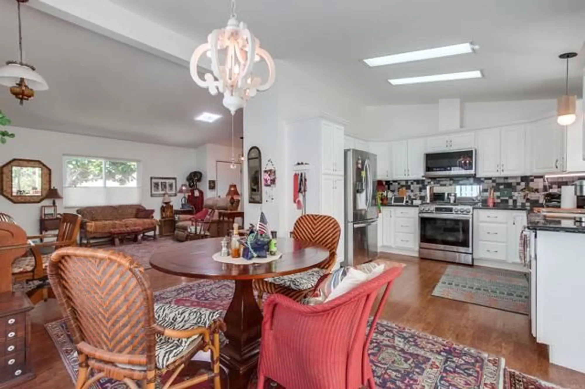 Property Slideshow image 10 of 44 | 3563 turquoise ln, Oceanside, CA, 92056