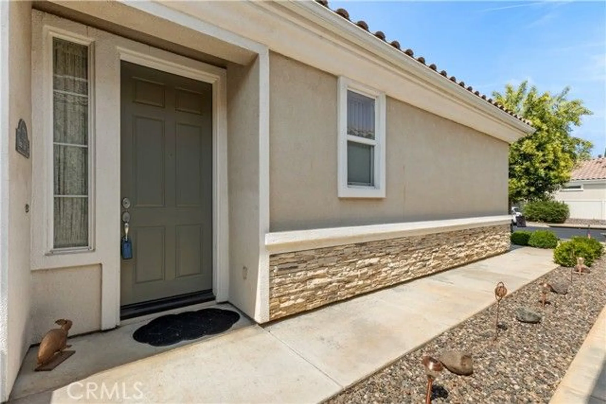 Property Slideshow image 4 of 35 | 1729 desert poppy ln, Beaumont, CA, 92223