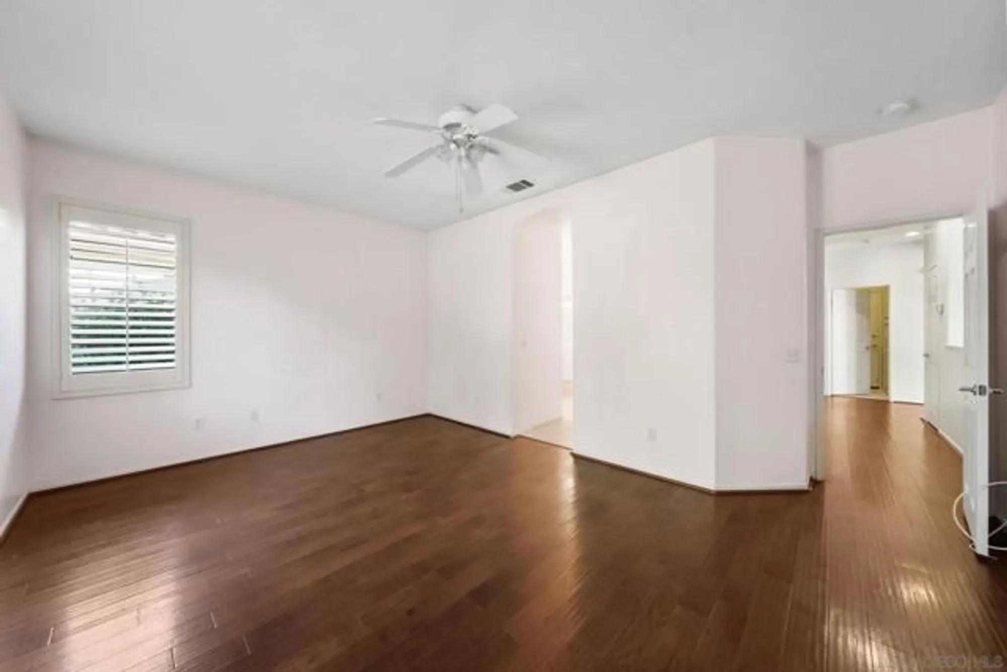 Property Slideshow image 24 of 37 | 27992 whisperwood dr, Menifee, CA, 92584