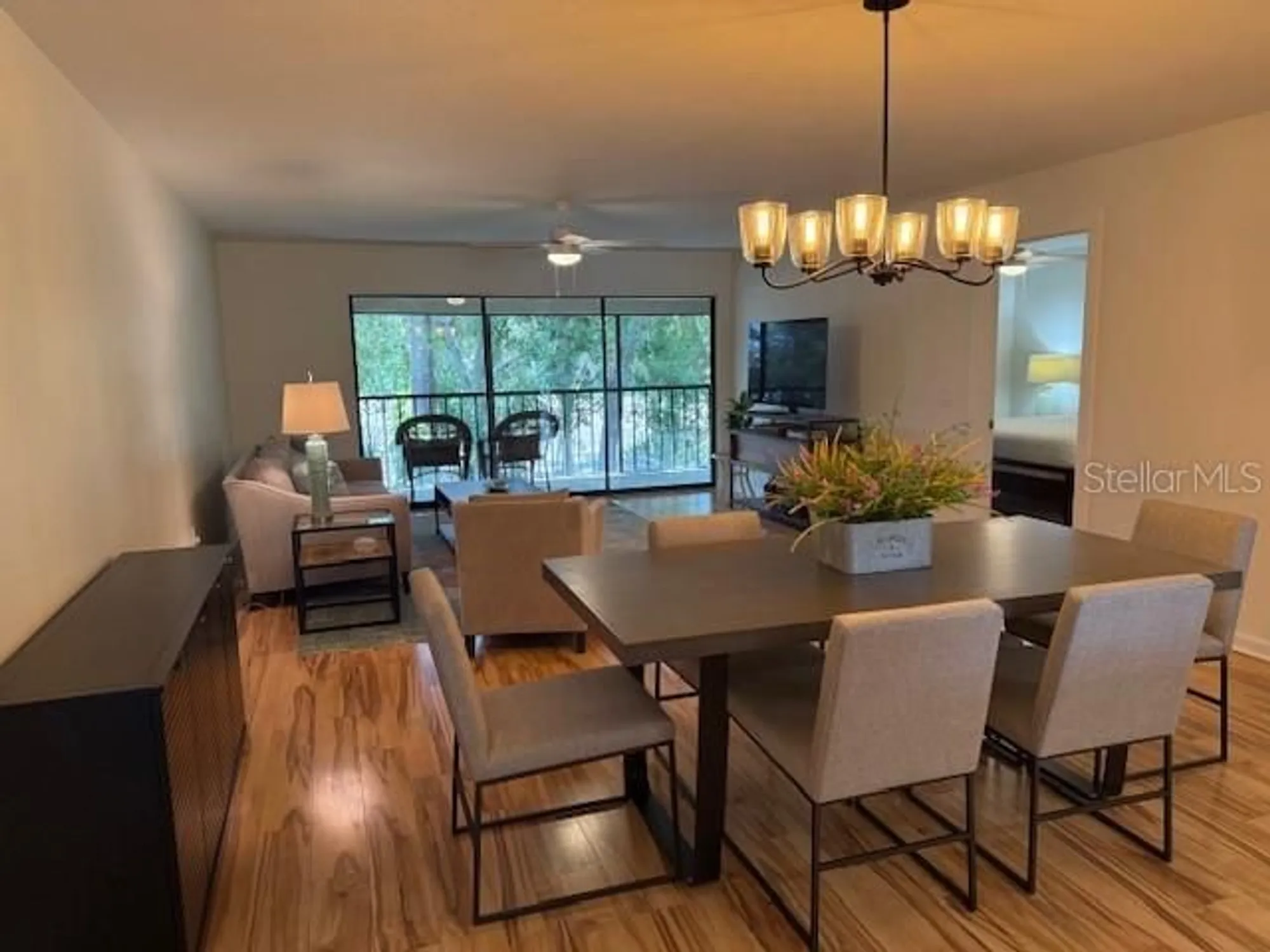 Property Slideshow image 5 of 22 | 6120 country club way 207, Sarasota, FL, 34243