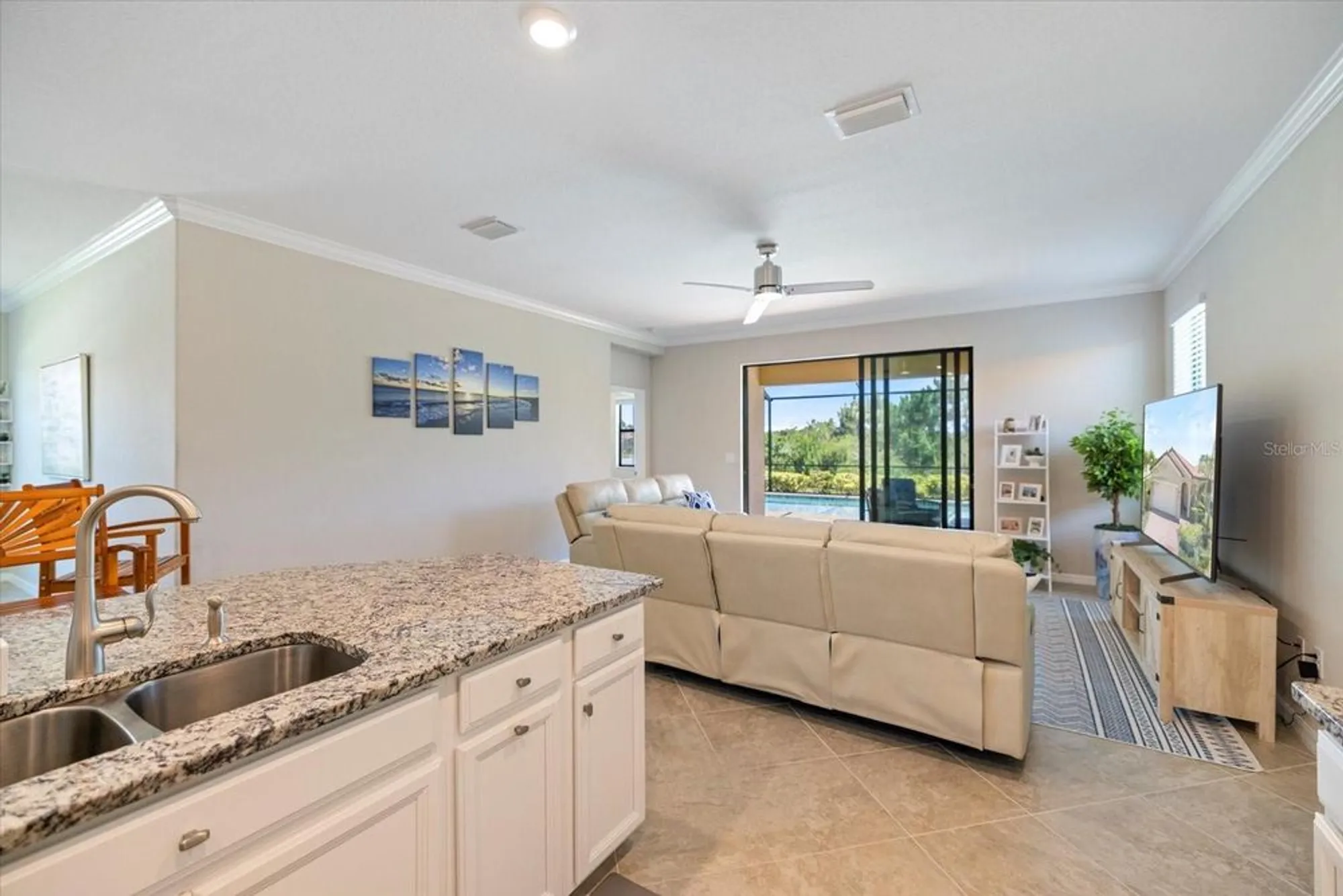 Property Slideshow image 14 of 65 | 10209 fiddlewood dr, Venice, FL, 34293