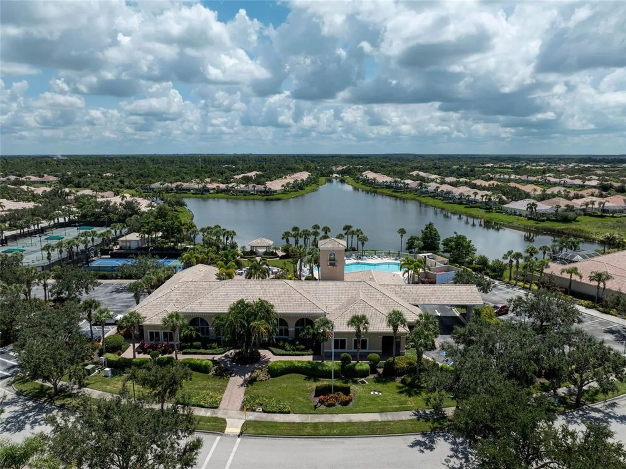 Property Slideshow image 35 of 38 | 1257 burgos dr 302, Sarasota, FL, 34238