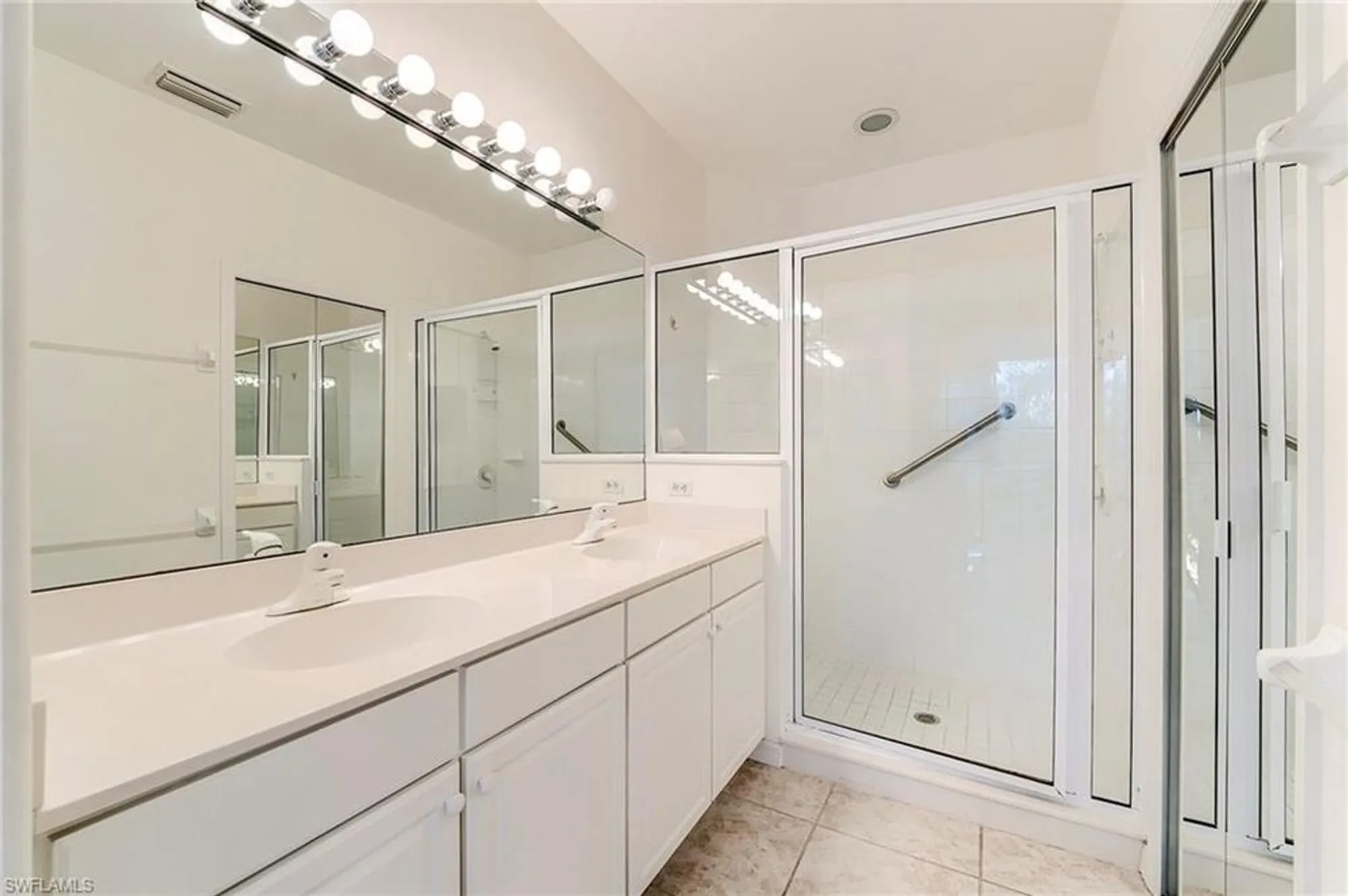 Property Slideshow image 10 of 27 | 10119 colonial country club blvd 1903, Fort Myers, FL, 33913