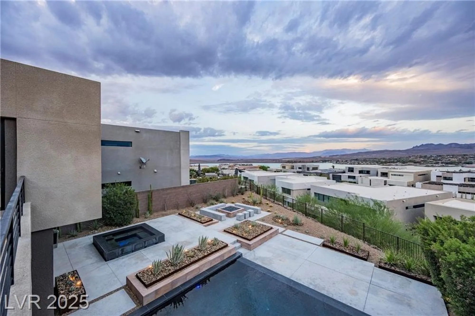 Property Slideshow image 70 of 93 | 20 falling canyon ct, Henderson, NV, 89011