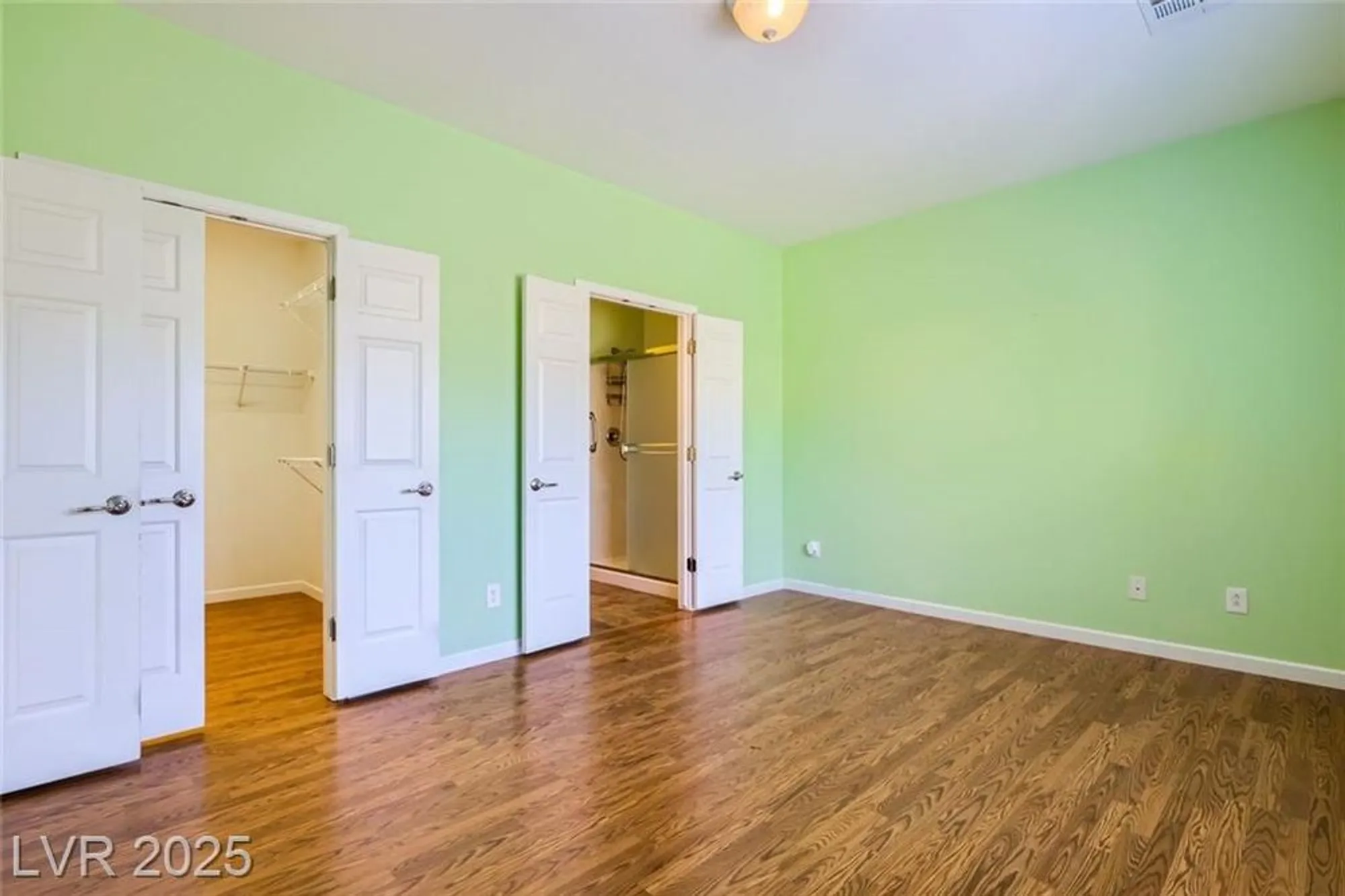 Property Slideshow image 27 of 53 | 6128 isola peak ave, Las Vegas, NV, 89122
