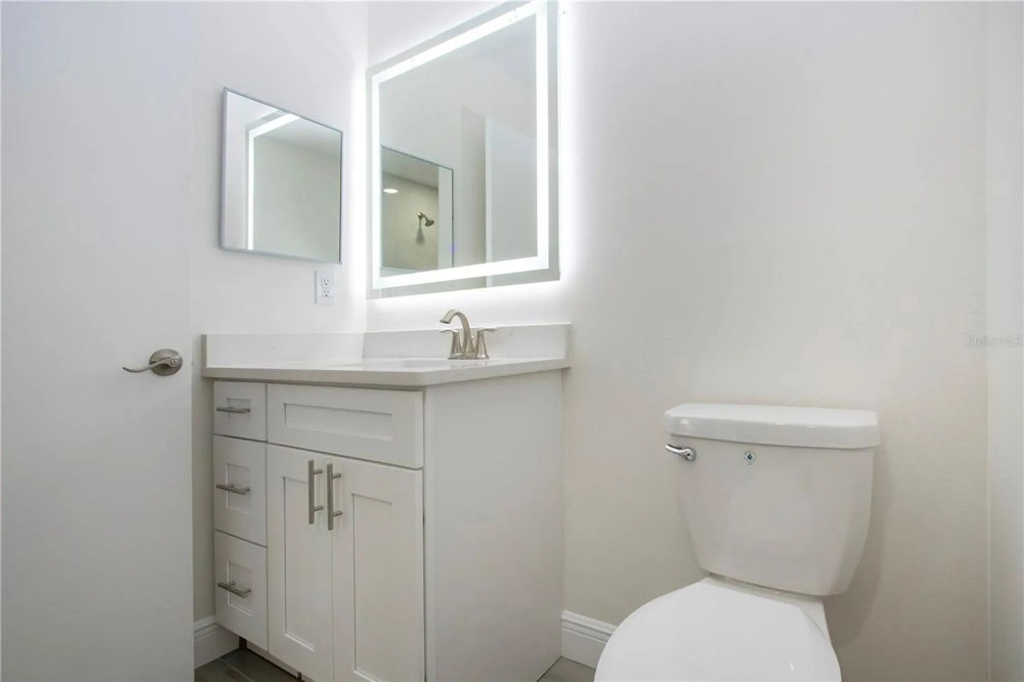 Property Slideshow image 42 of 72 | 1906 canterbury ln 20, Sun City Center, FL, 33573