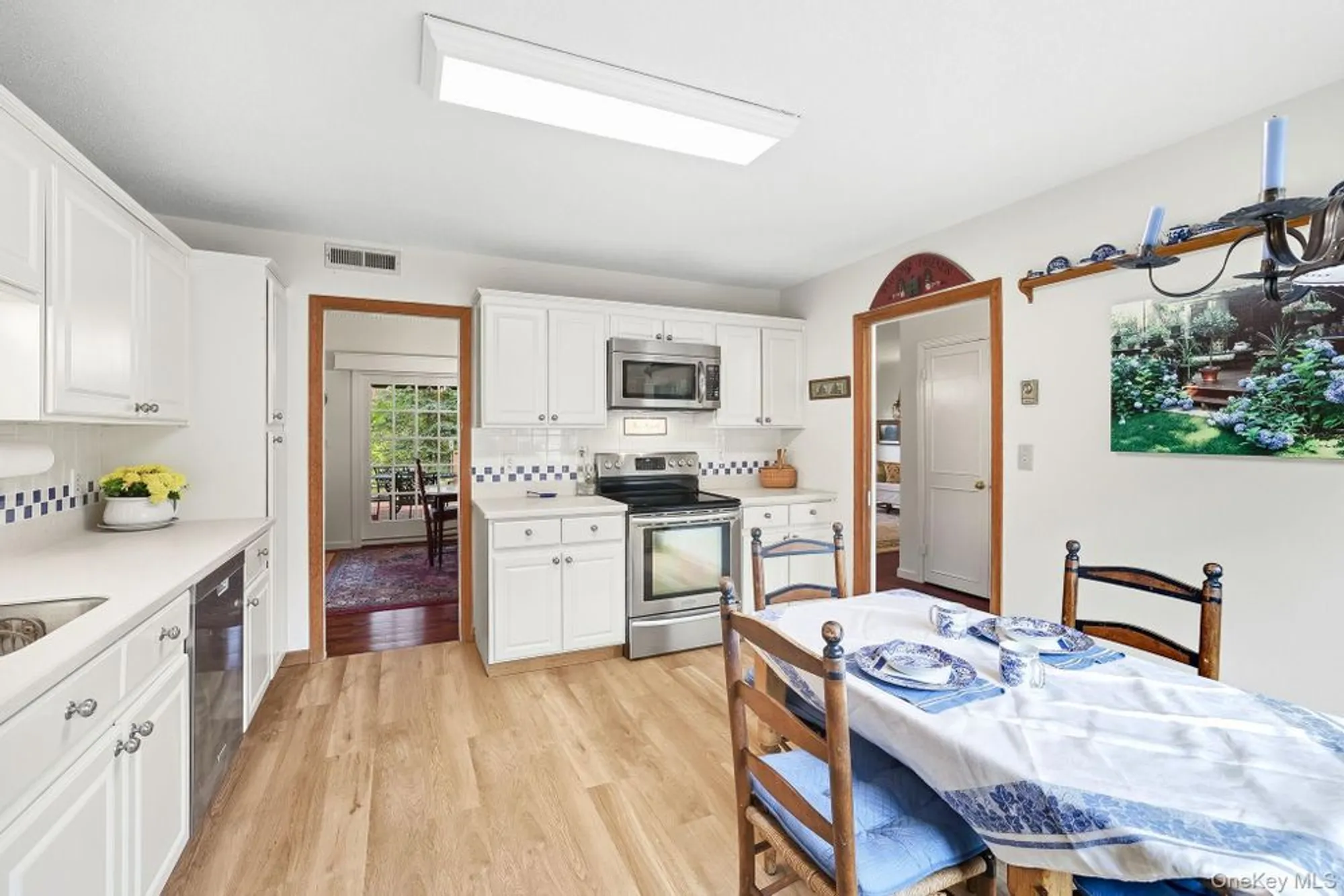 Property Slideshow image 13 of 48 | 370 heritage hls b, Somers, NY, 10589