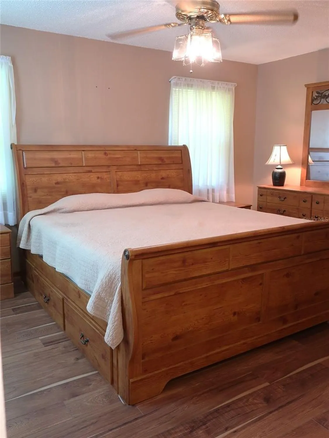 Property Slideshow image 21 of 49 | 15 aberdeen cir, Leesburg, FL, 34788