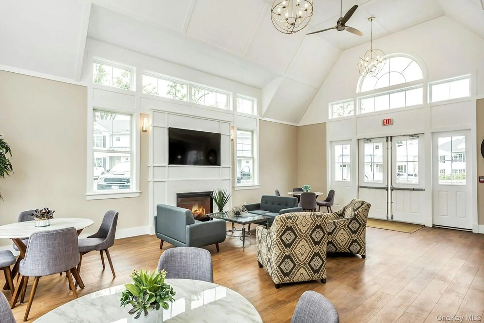 Property Slideshow image 19 of 19 | 512 breton way, Glen Cove, NY, 11542