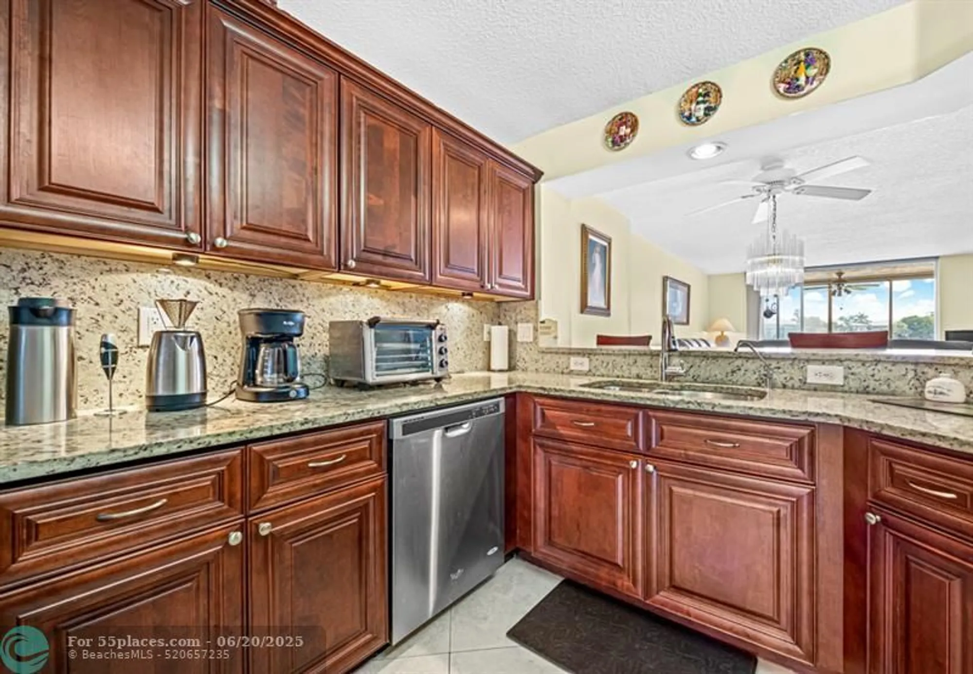 Property Slideshow image 10 of 31 | 7840 trent dr # 111, Tamarac, FL, 33321