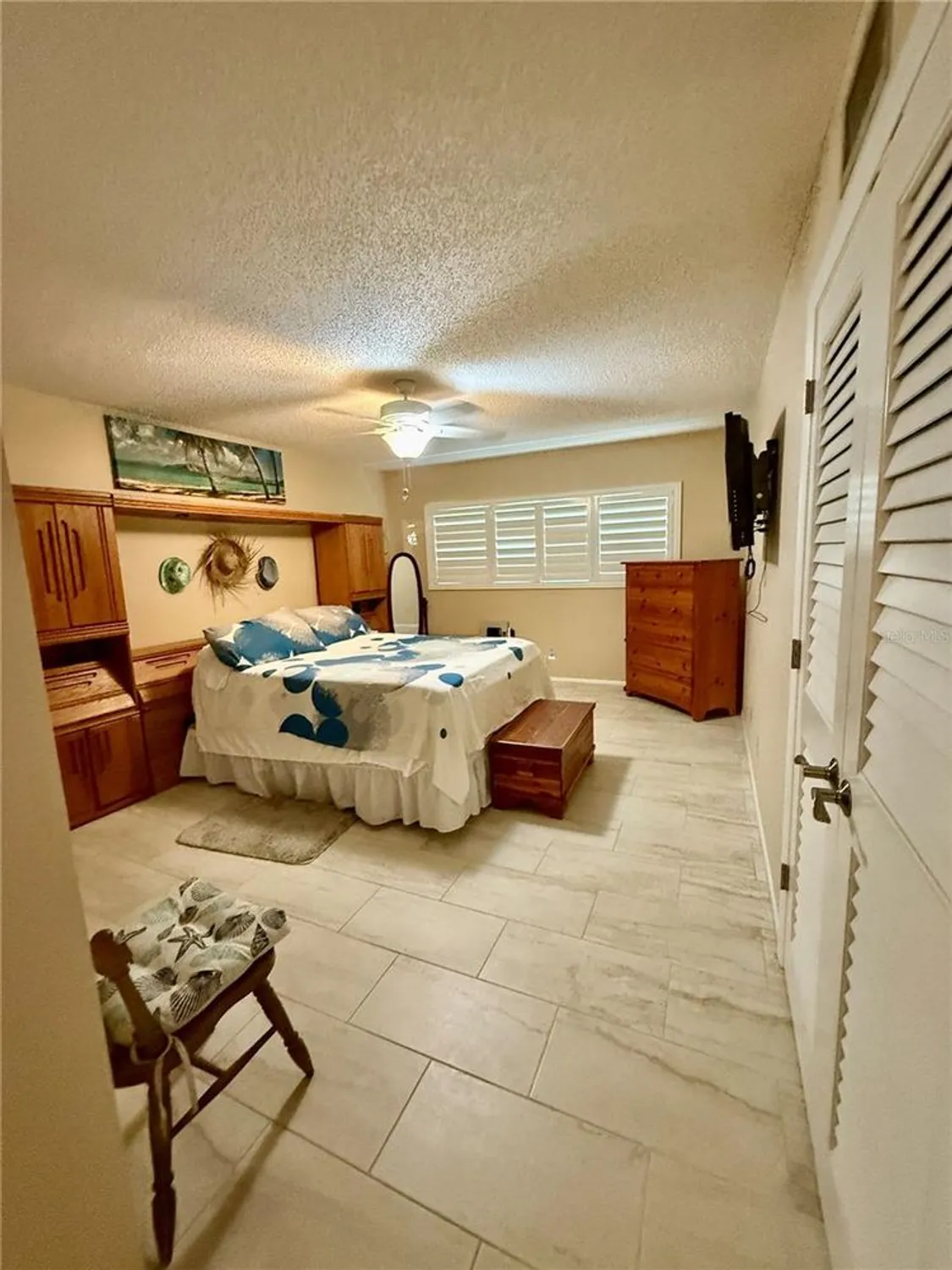 Property Slideshow image 12 of 49 | 2293 swedish dr 21, Clearwater, FL, 33763