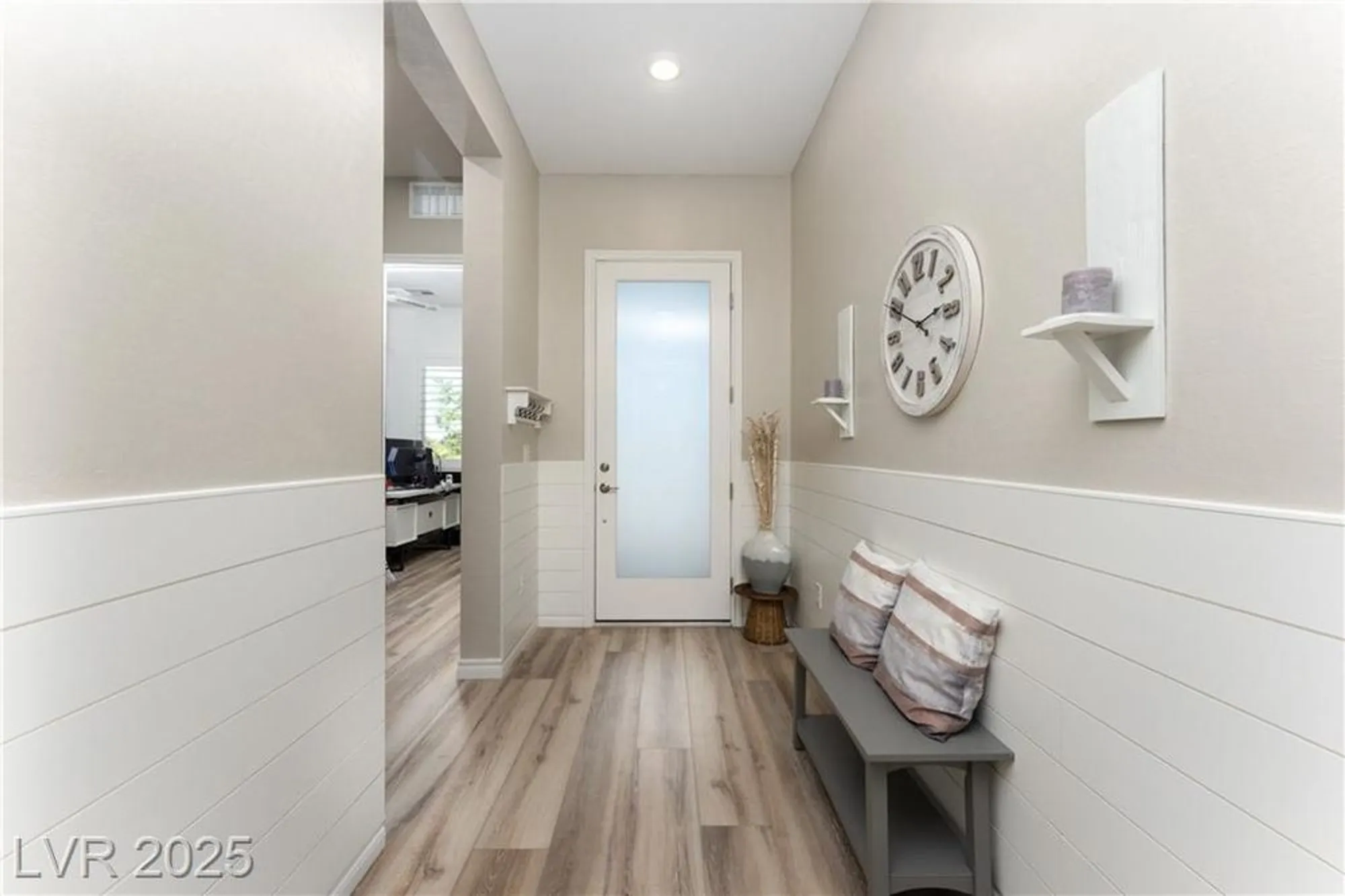 Property Slideshow image 16 of 44 | 12438 heritage bend dr, Las Vegas, NV, 89138