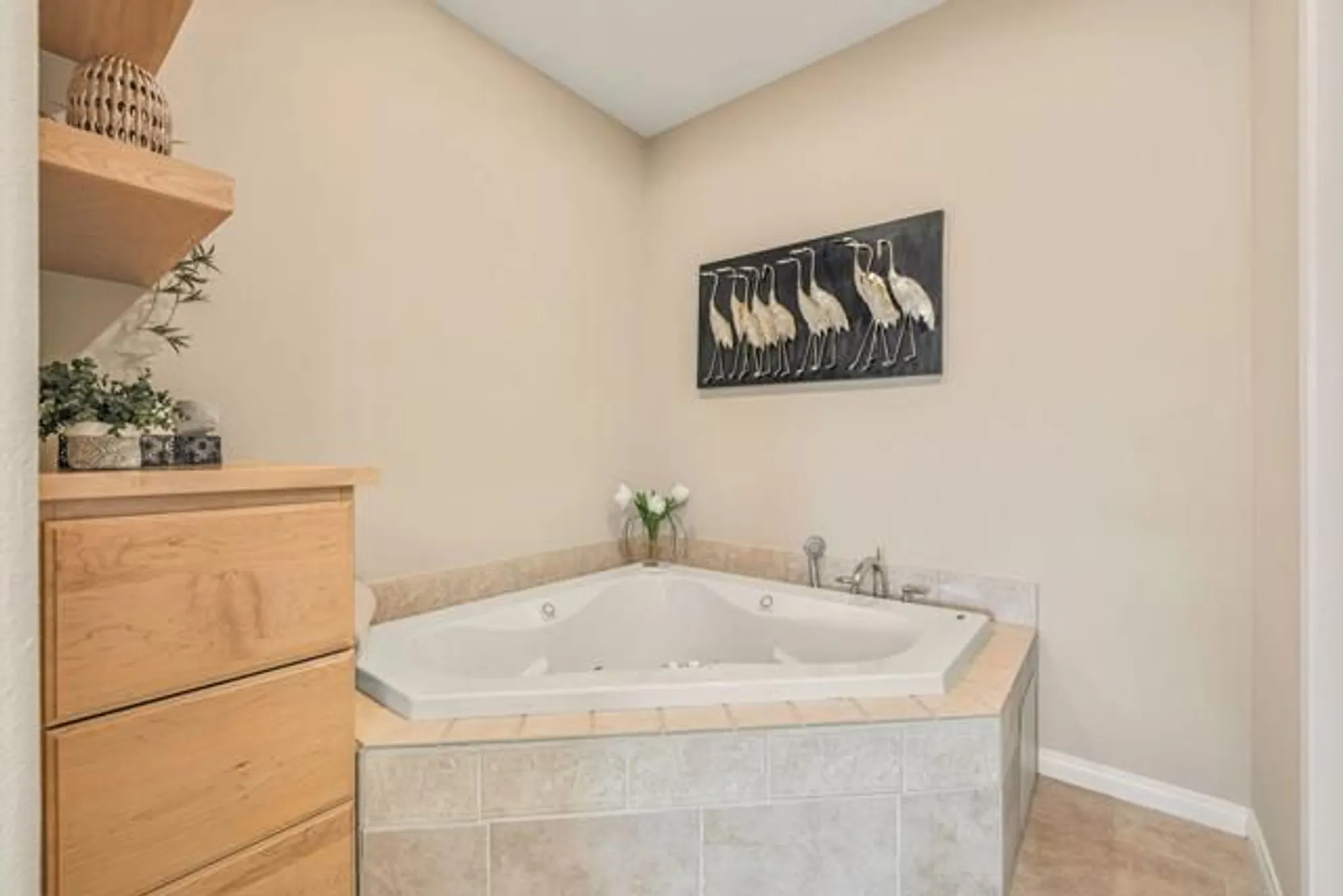 Property Slideshow image 41 of 74 | 78634 falsetto dr, Palm Desert, CA, 92211