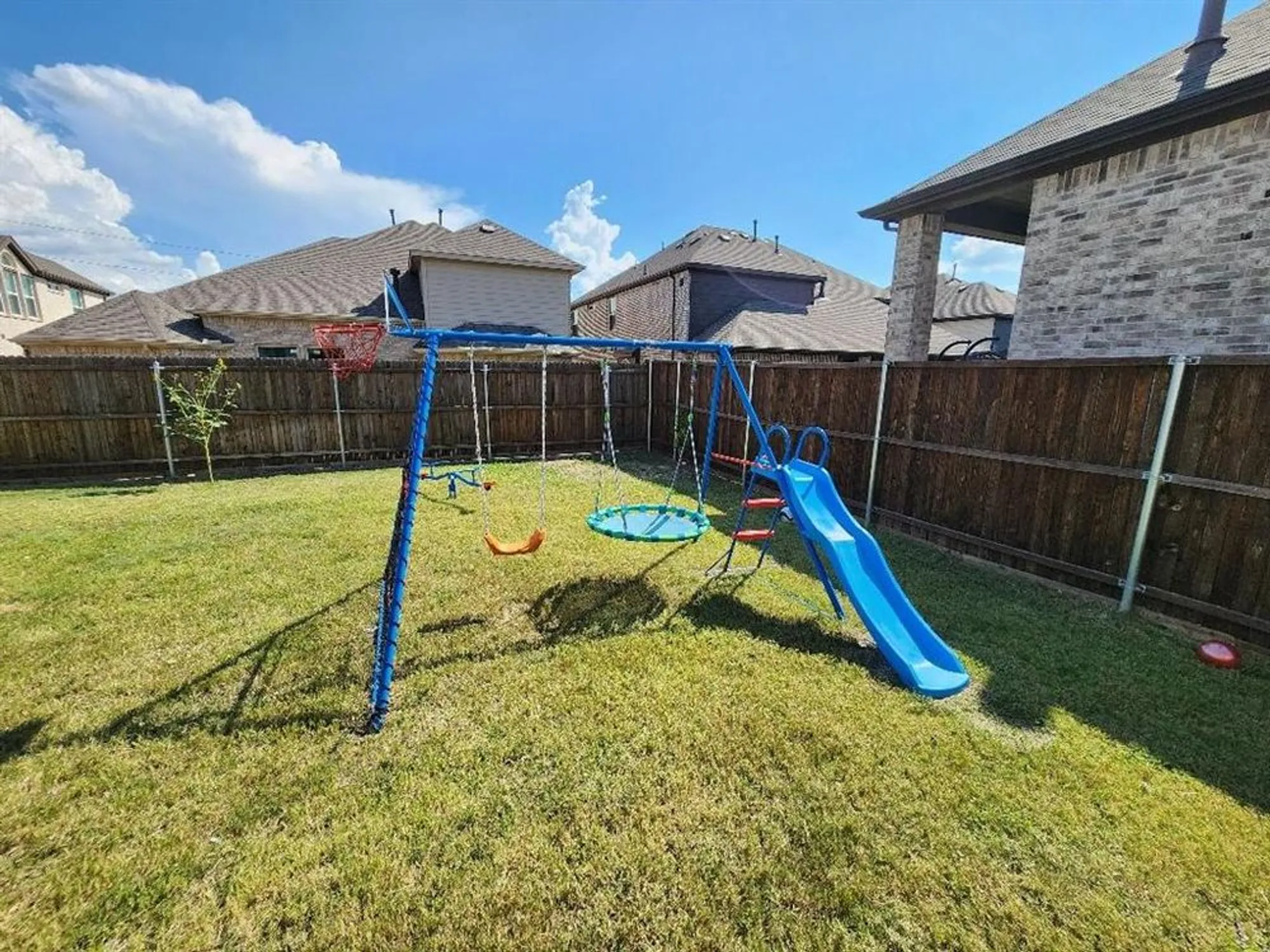 Property Slideshow image 23 of 26 | 3207 wedgewood way, Wylie, TX, 75098