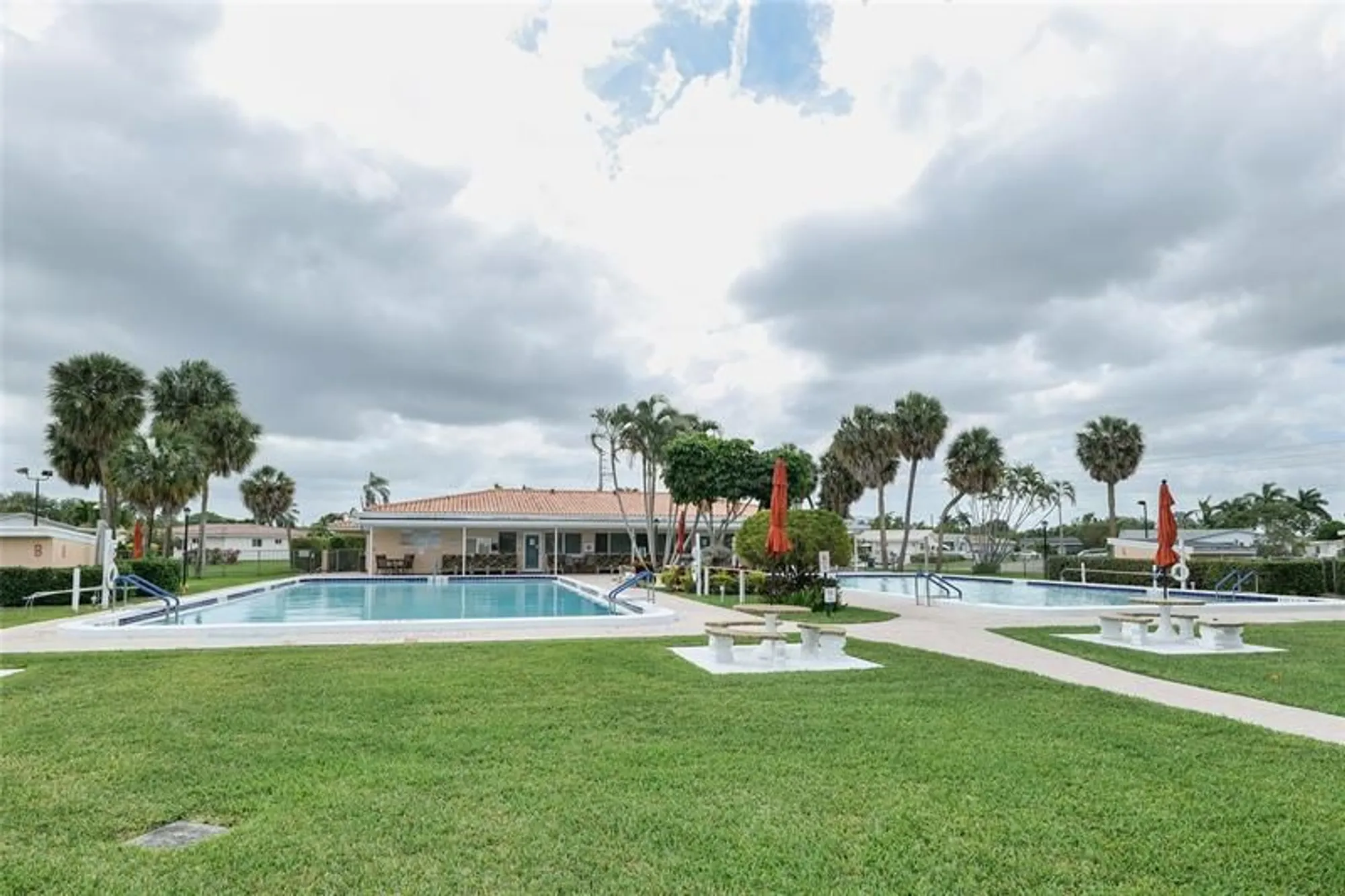 Property Slideshow image 54 of 55 | 4510 nw 45th ct, Tamarac, FL, 33319