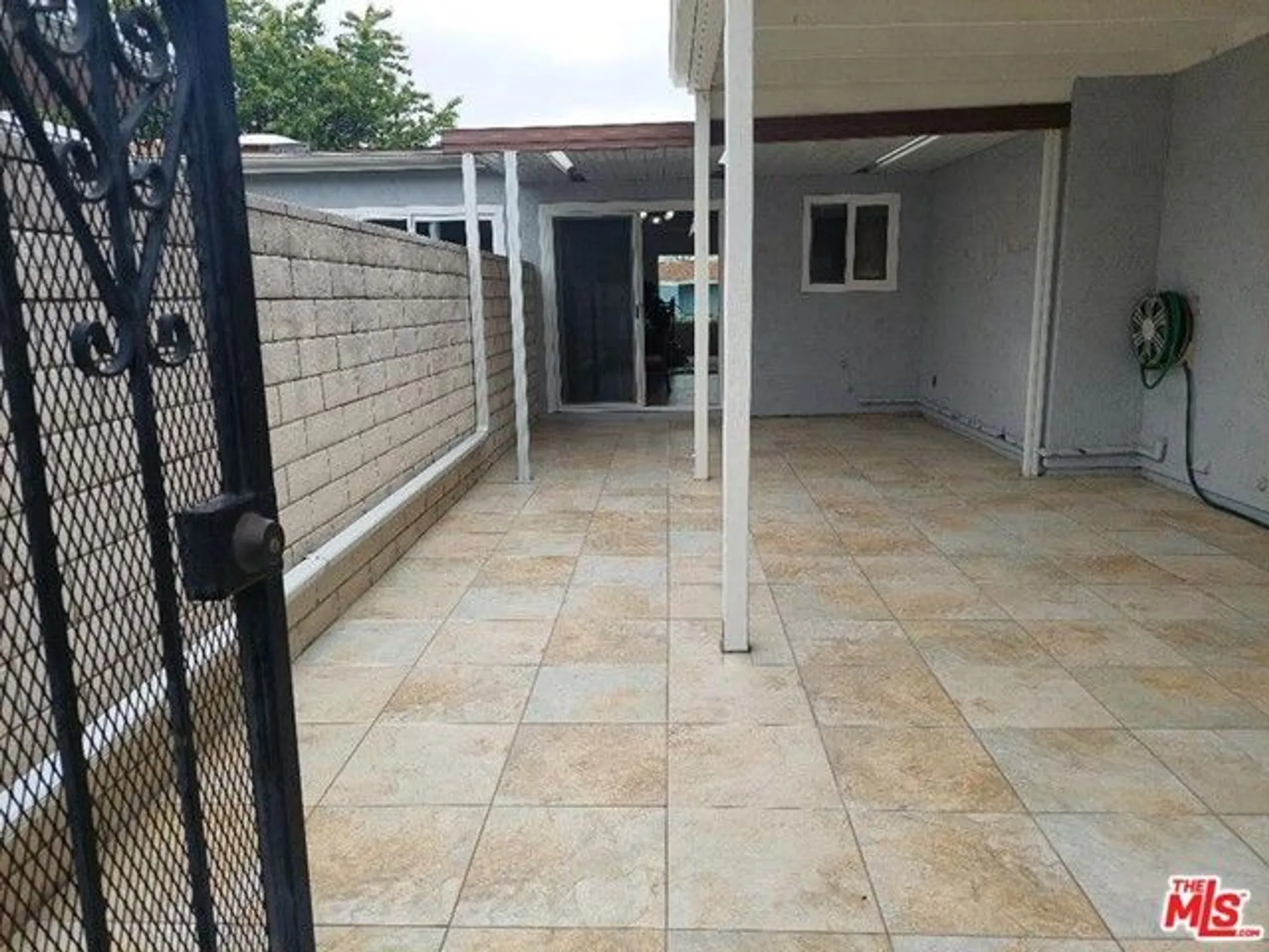 Property Slideshow image 10 of 17 | 3501 pear blossom ave, Oceanside, CA, 92057