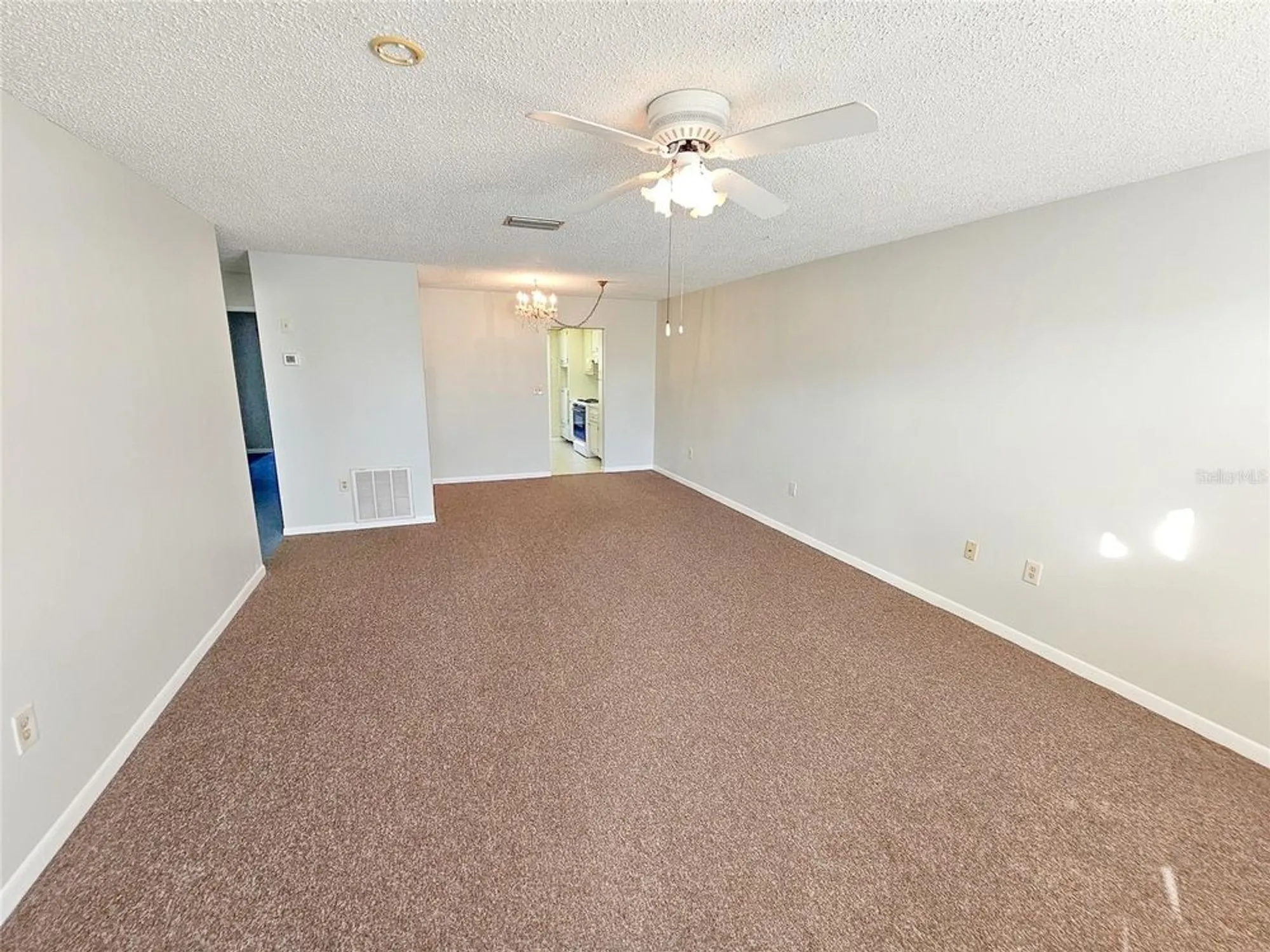Property Slideshow image 3 of 30 | 3128 59th st 204, Gulfport, FL, 33707