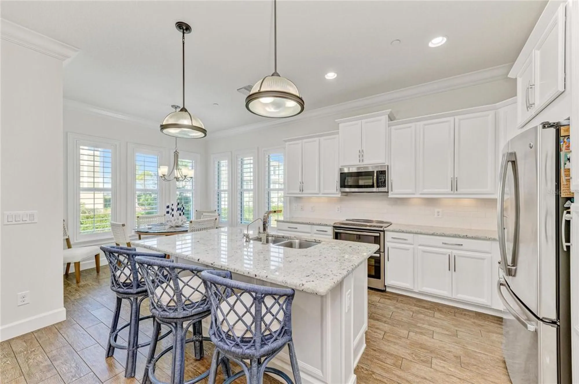 Property Slideshow image 18 of 98 | 334 castaway cay dr 101, Bradenton, FL, 34209