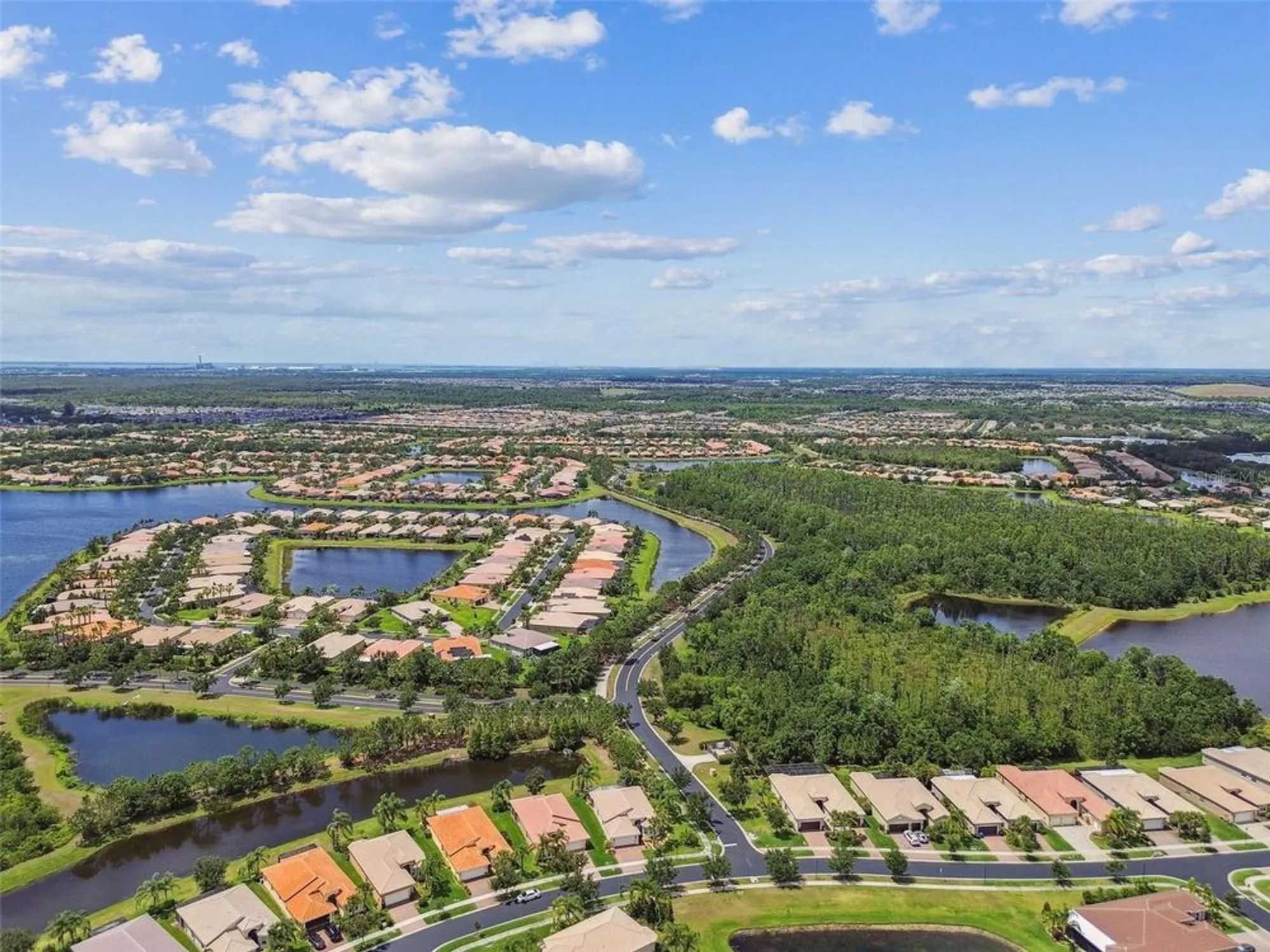 Property Slideshow image 64 of 100 | 16101 cape coral dr, Wimauma, FL, 33598