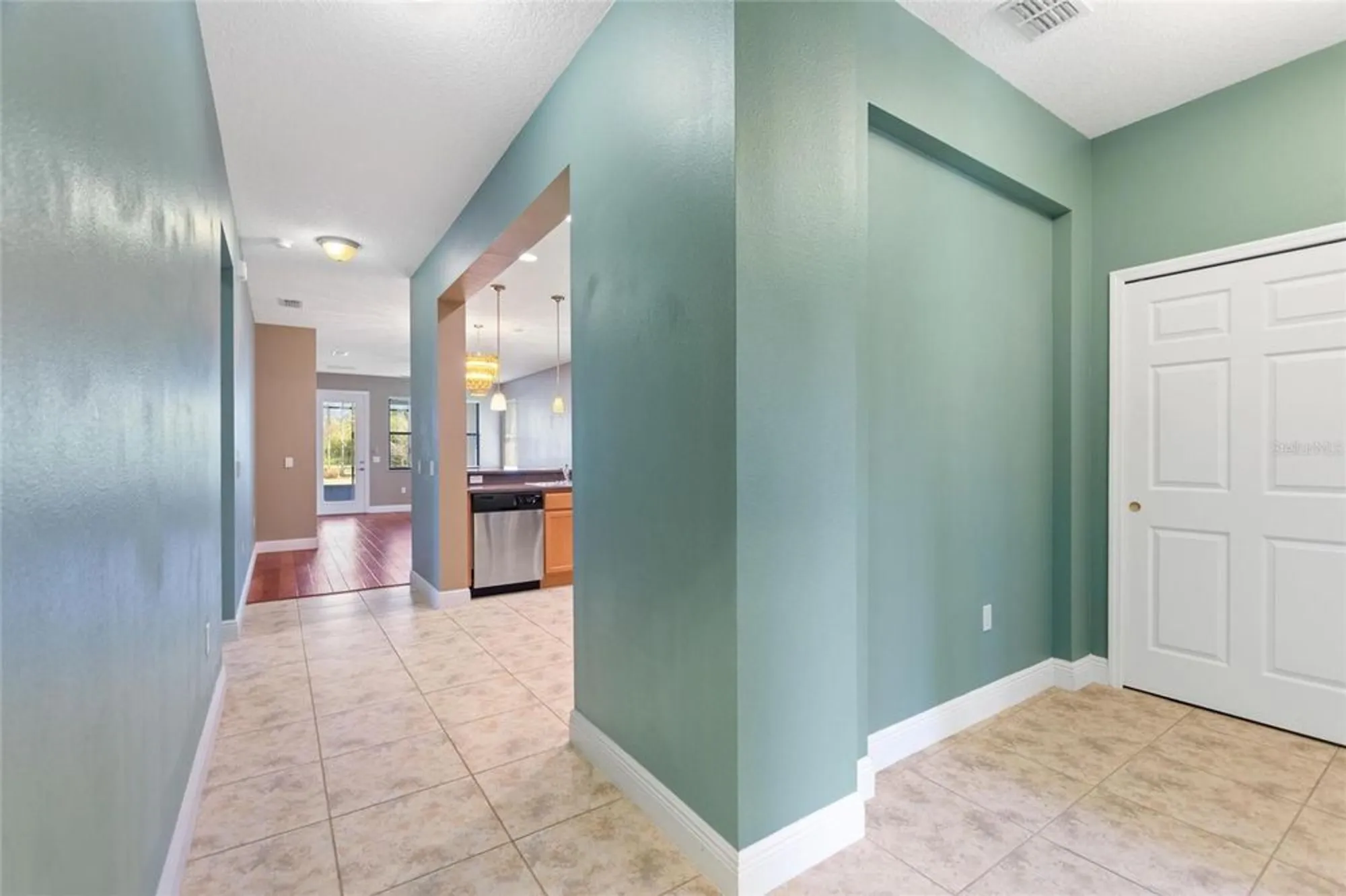 Property Slideshow image 22 of 44 | 555 presido park pl, Kissimmee, FL, 34759