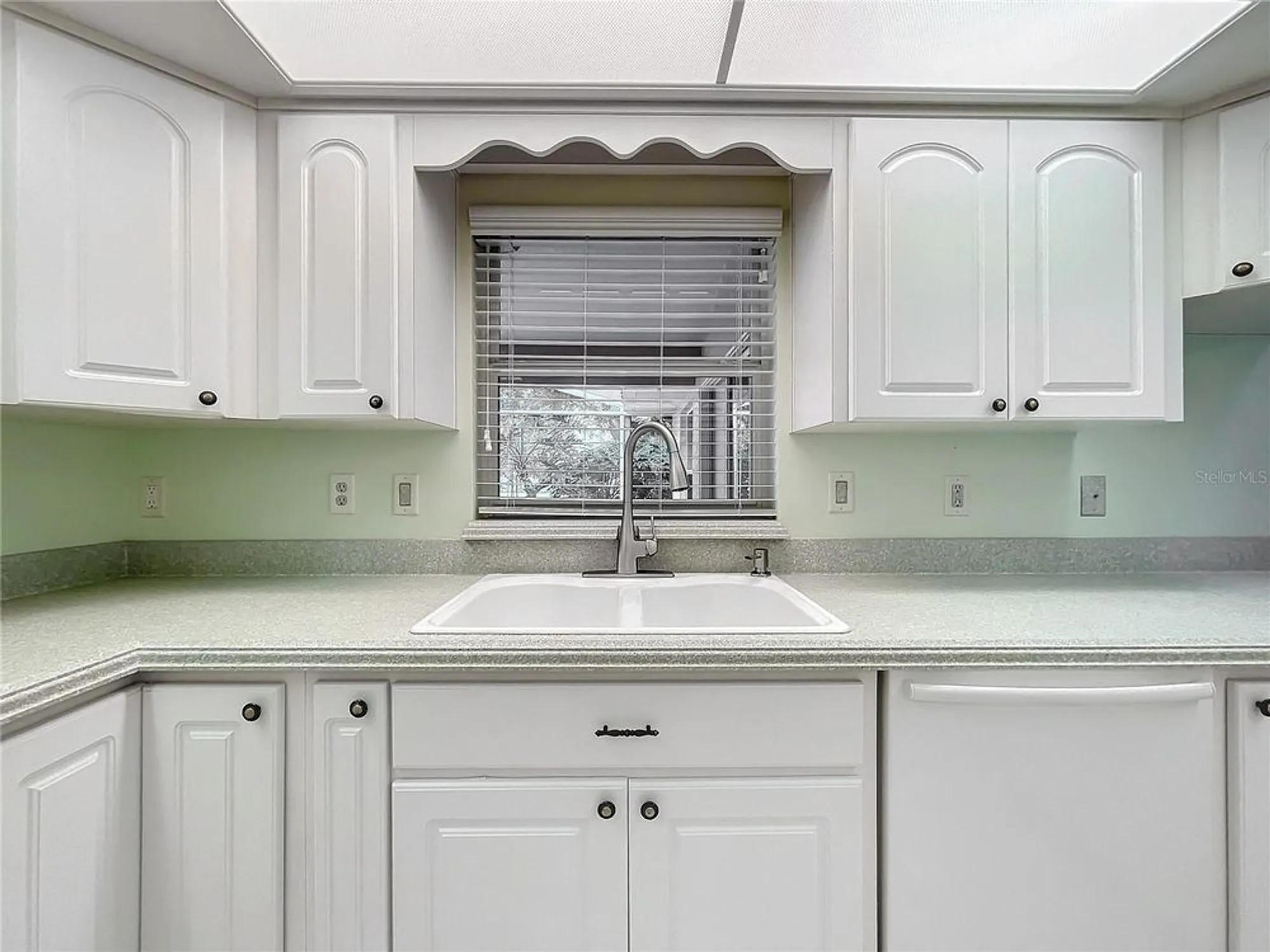 Property Slideshow image 15 of 60 | 5430 sir churchill dr, Leesburg, FL, 34748