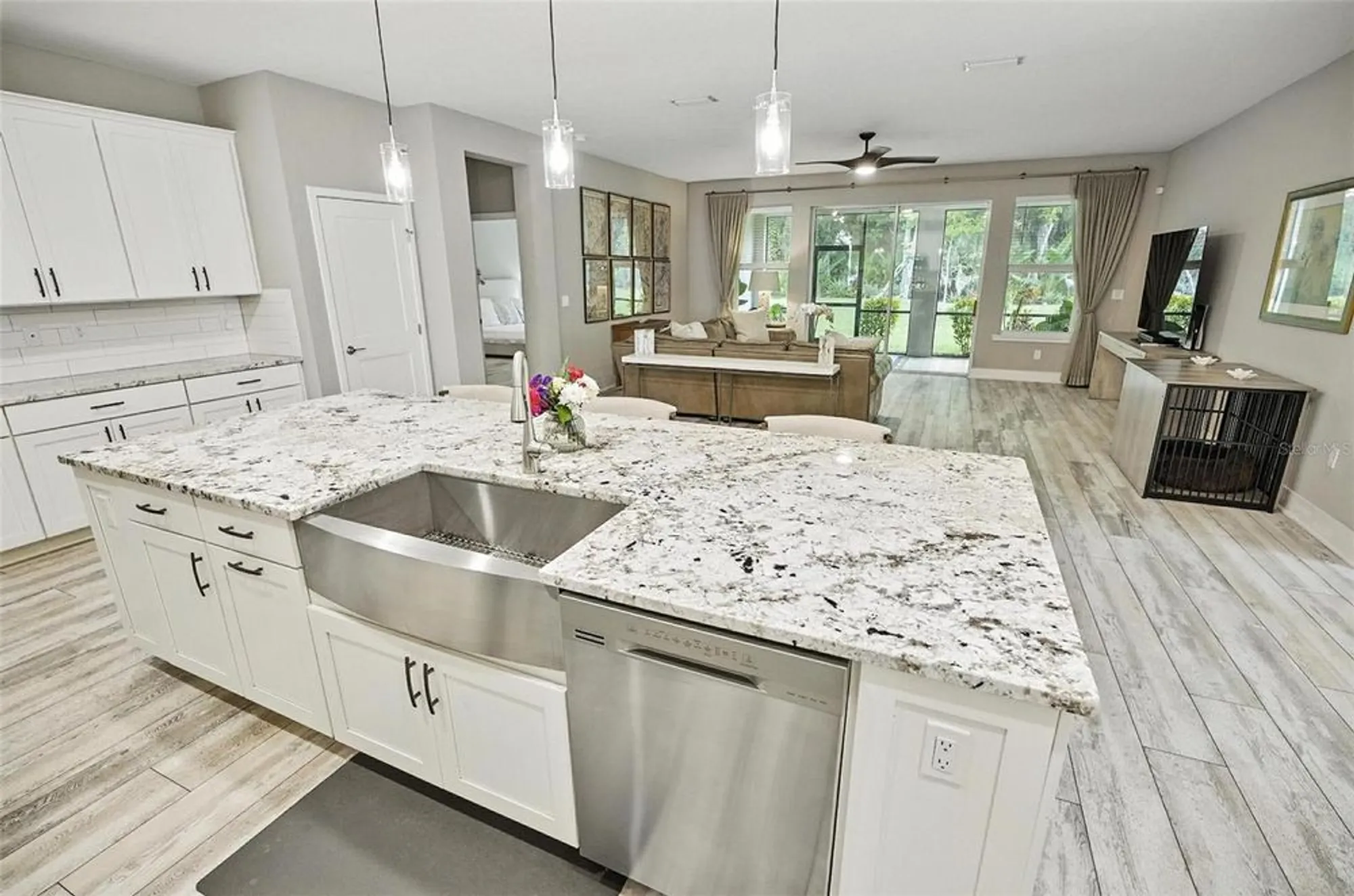 Property Slideshow image 14 of 60 | 3026 adrian dr, Ormond Beach, FL, 32174