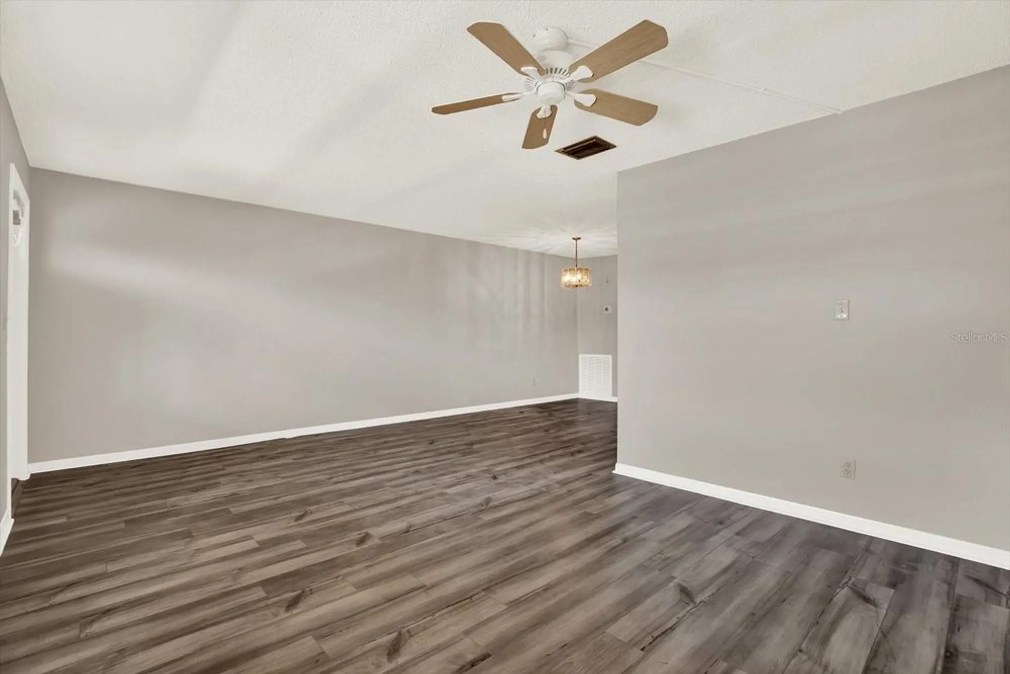 Property Slideshow image 8 of 32 | 2960 59th st 108, Gulfport, FL, 33707