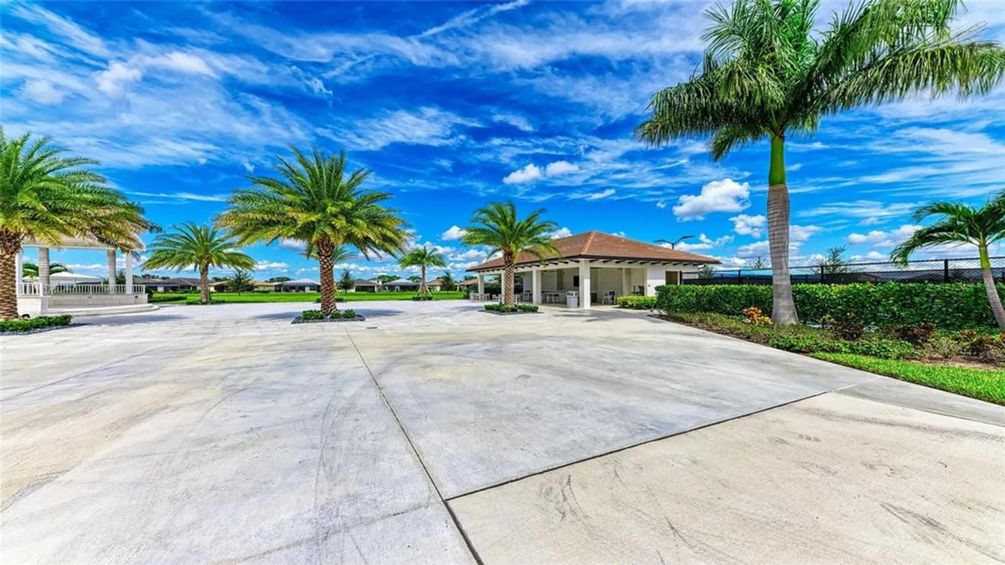 Property Slideshow image 72 of 80 | 4918 kiva cir, Lakewood Ranch, FL, 34211