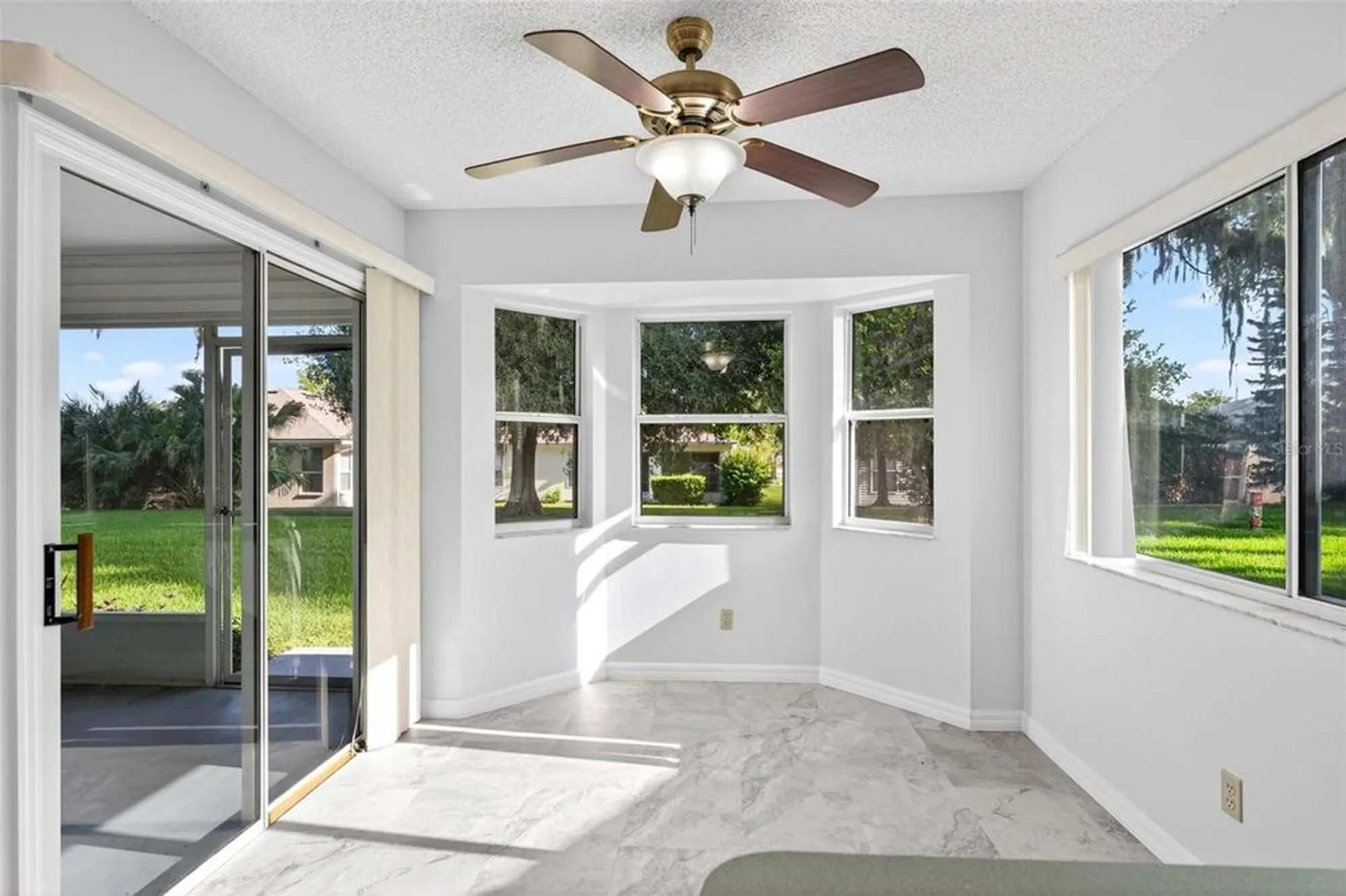 Property Slideshow image 3 of 60 | 651 timbercrest dr, Leesburg, FL, 34748