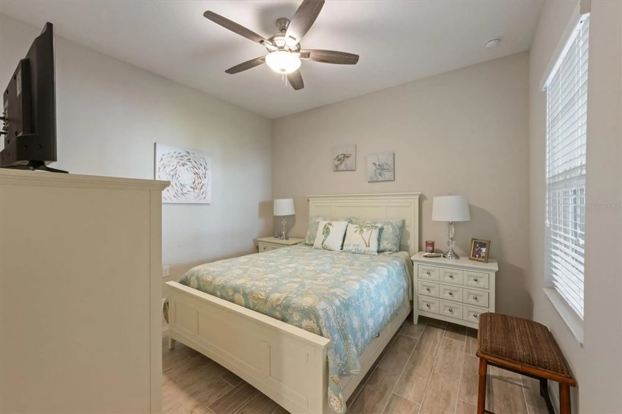 Property Slideshow image 10 of 37 | 7104 playa bella dr, Bradenton, FL, 34209