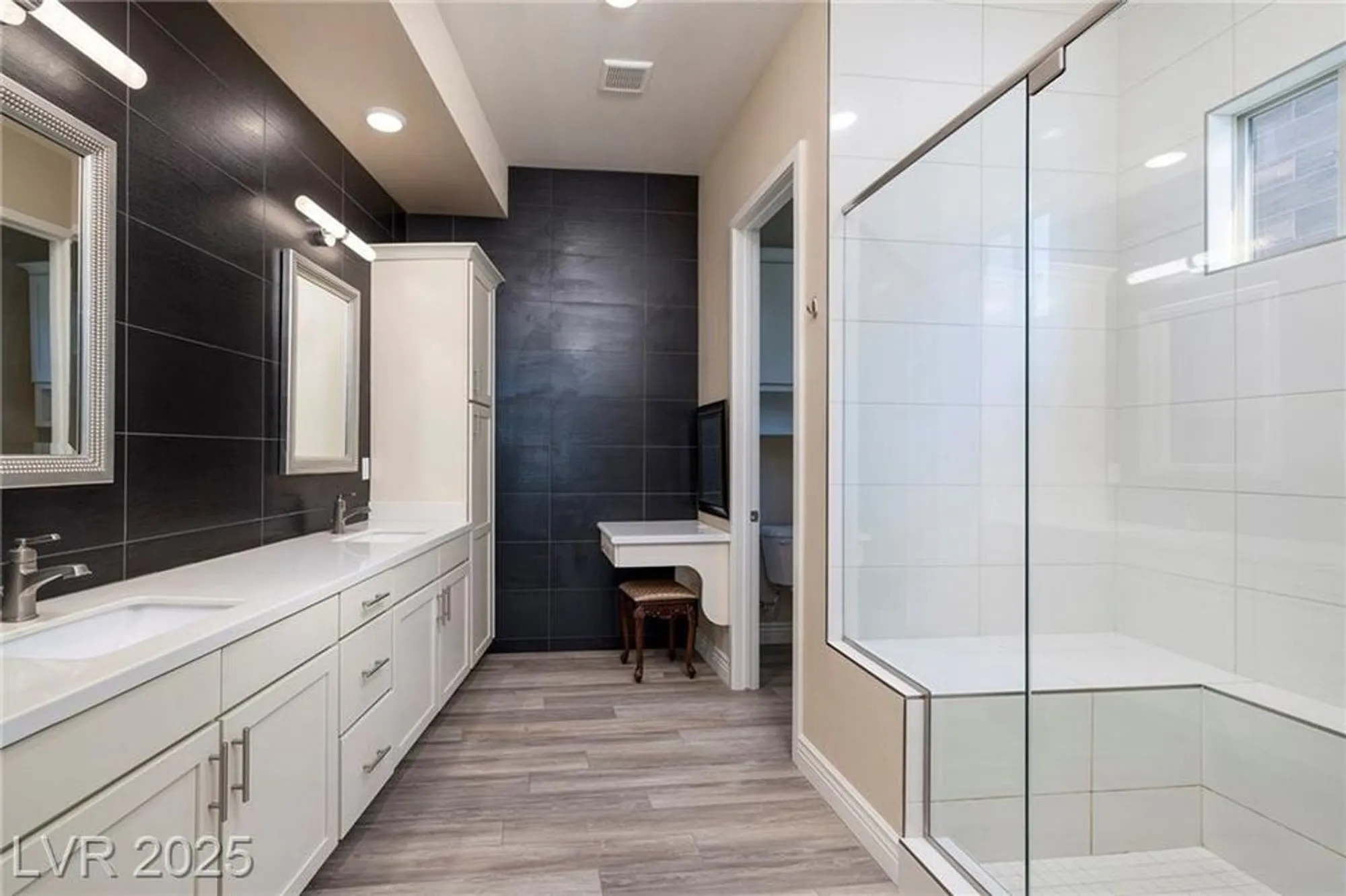 Property Slideshow image 10 of 33 | 4292 veraz st -, Las Vegas, NV, 89135