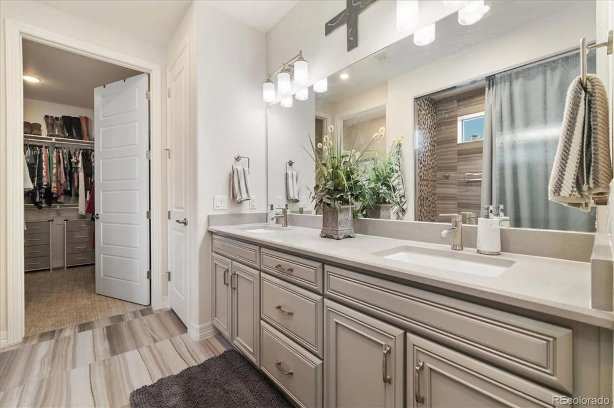Property Slideshow image 16 of 38 | 20384 e 53rd dr, Denver, CO, 80249