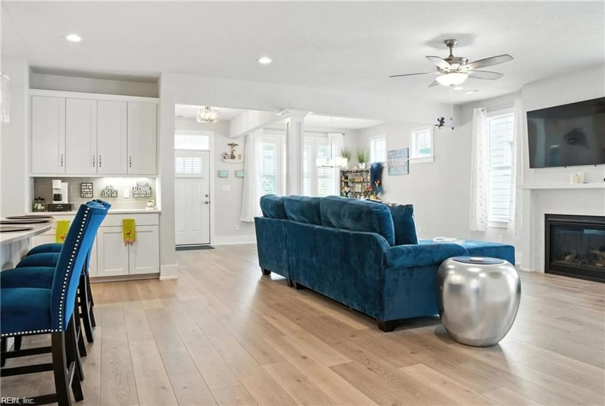 Property Slideshow image 6 of 50 | 201 cove reach, Suffolk, VA, 23435