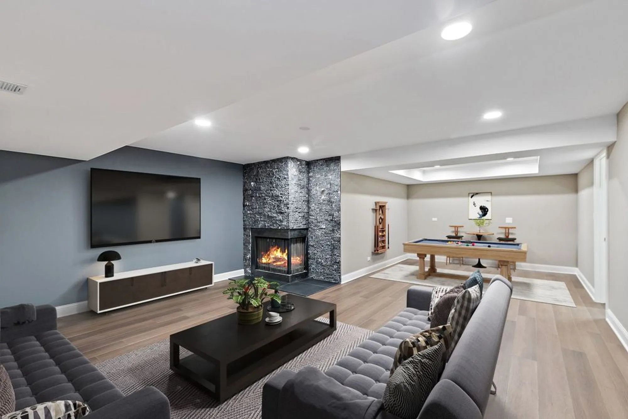 Property Slideshow image 23 of 48 | 535 woodview rd, Lake Barrington, IL, 60010