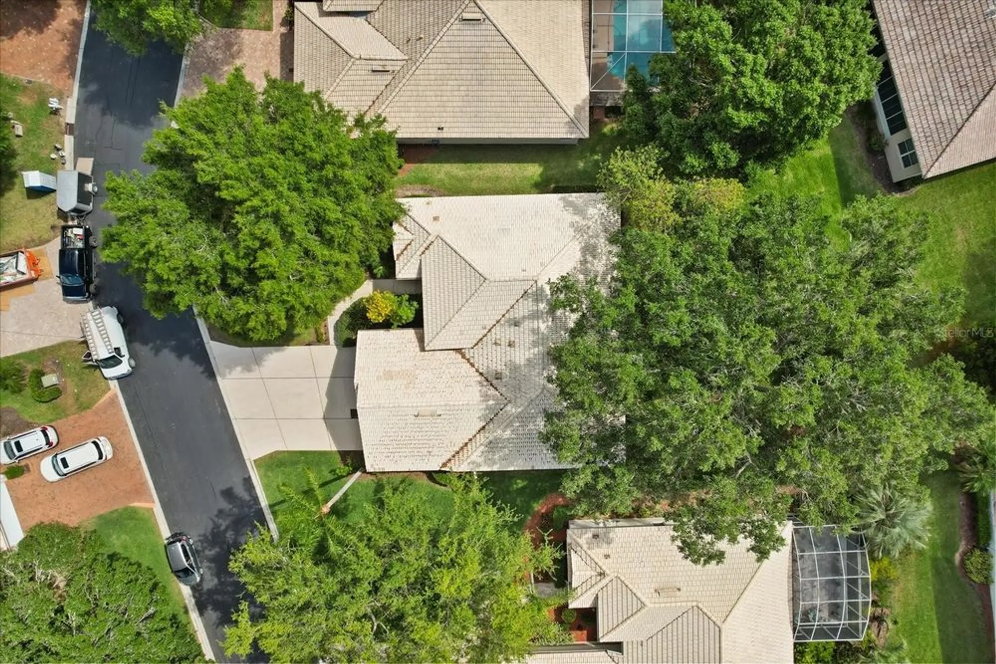 Property Slideshow image 28 of 52 | 2112 saint ives ct, Clermont, FL, 34711