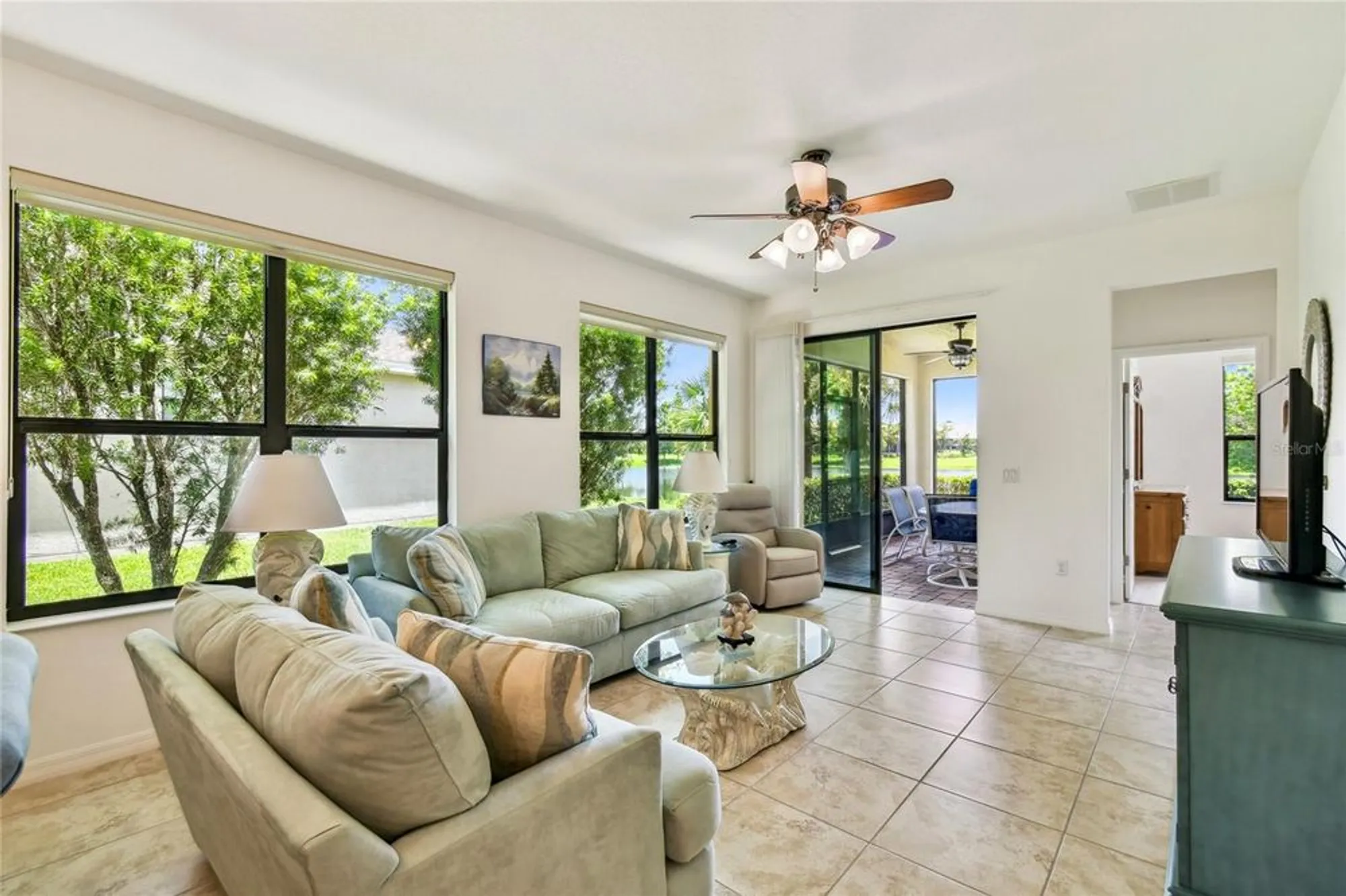 Property Slideshow image 5 of 63 | 3390 fallbrook dr, Kissimmee, FL, 34759