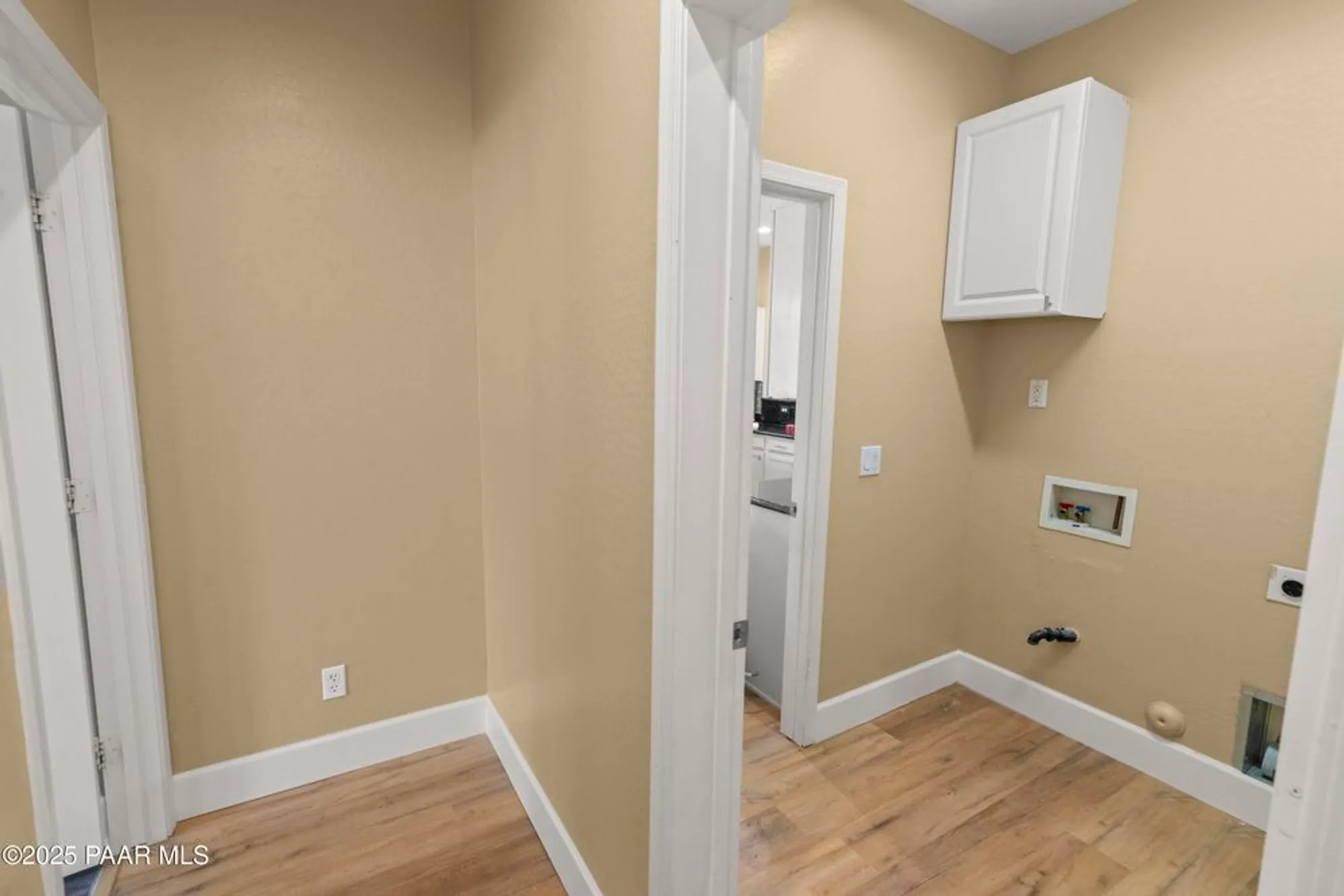 Property Slideshow image 21 of 27 | 7673 e circle wagons way, Prescott Valley, AZ, 86315