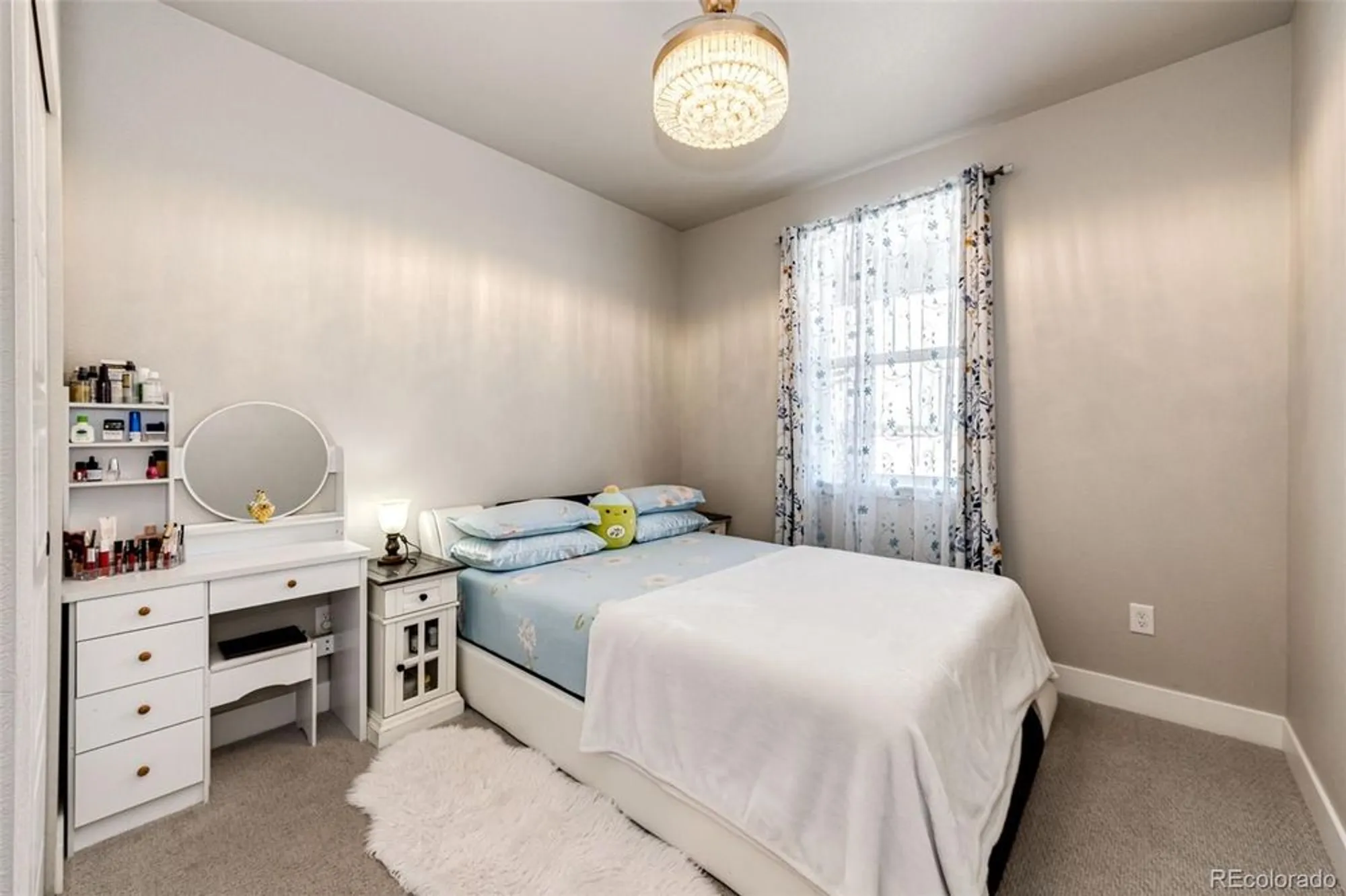Property Slideshow image 7 of 44 | 3722 sandy vista trl, Castle Rock, CO, 80104
