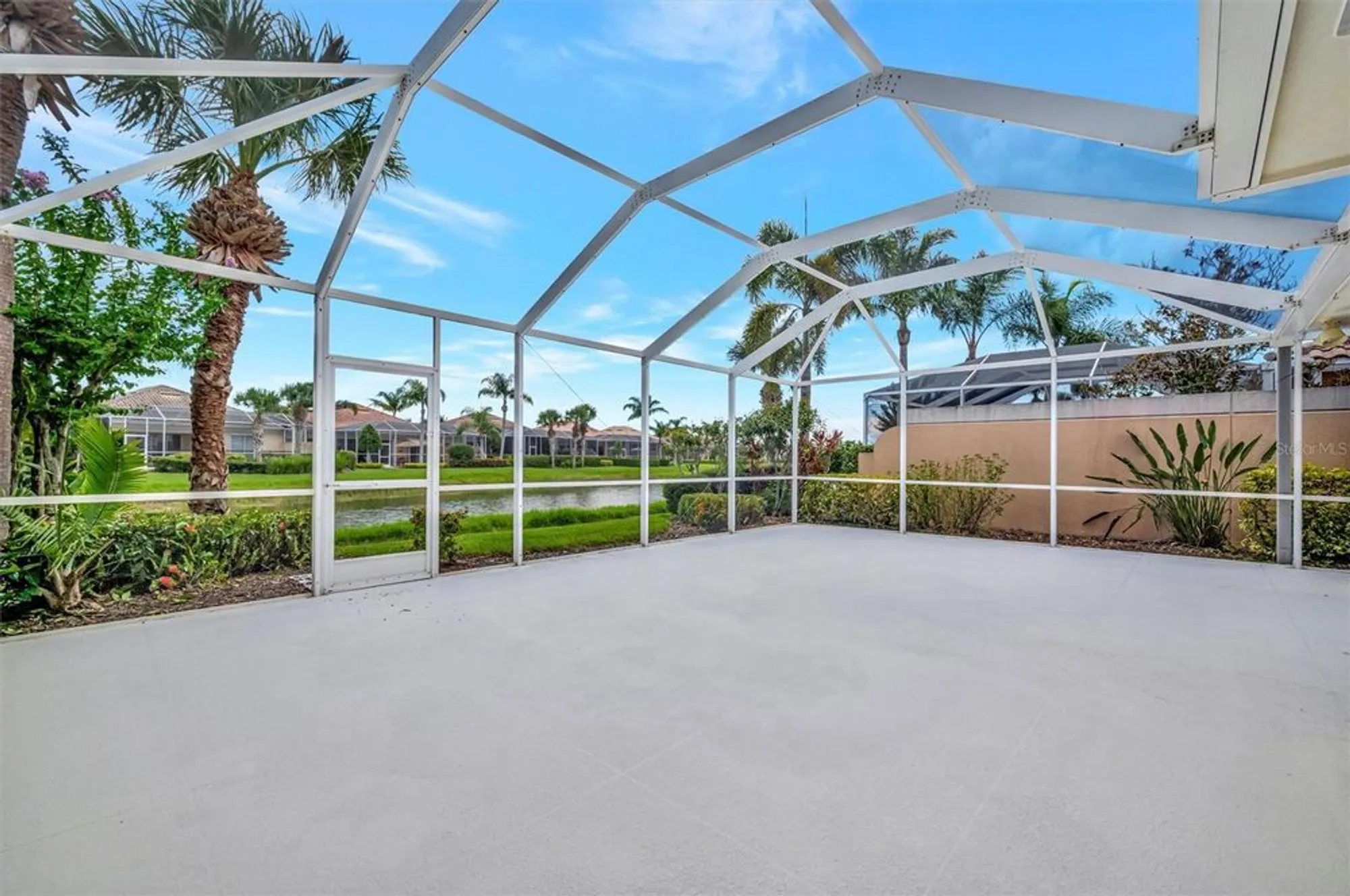 Property Slideshow image 33 of 51 | 5955 benevento dr, Sarasota, FL, 34238
