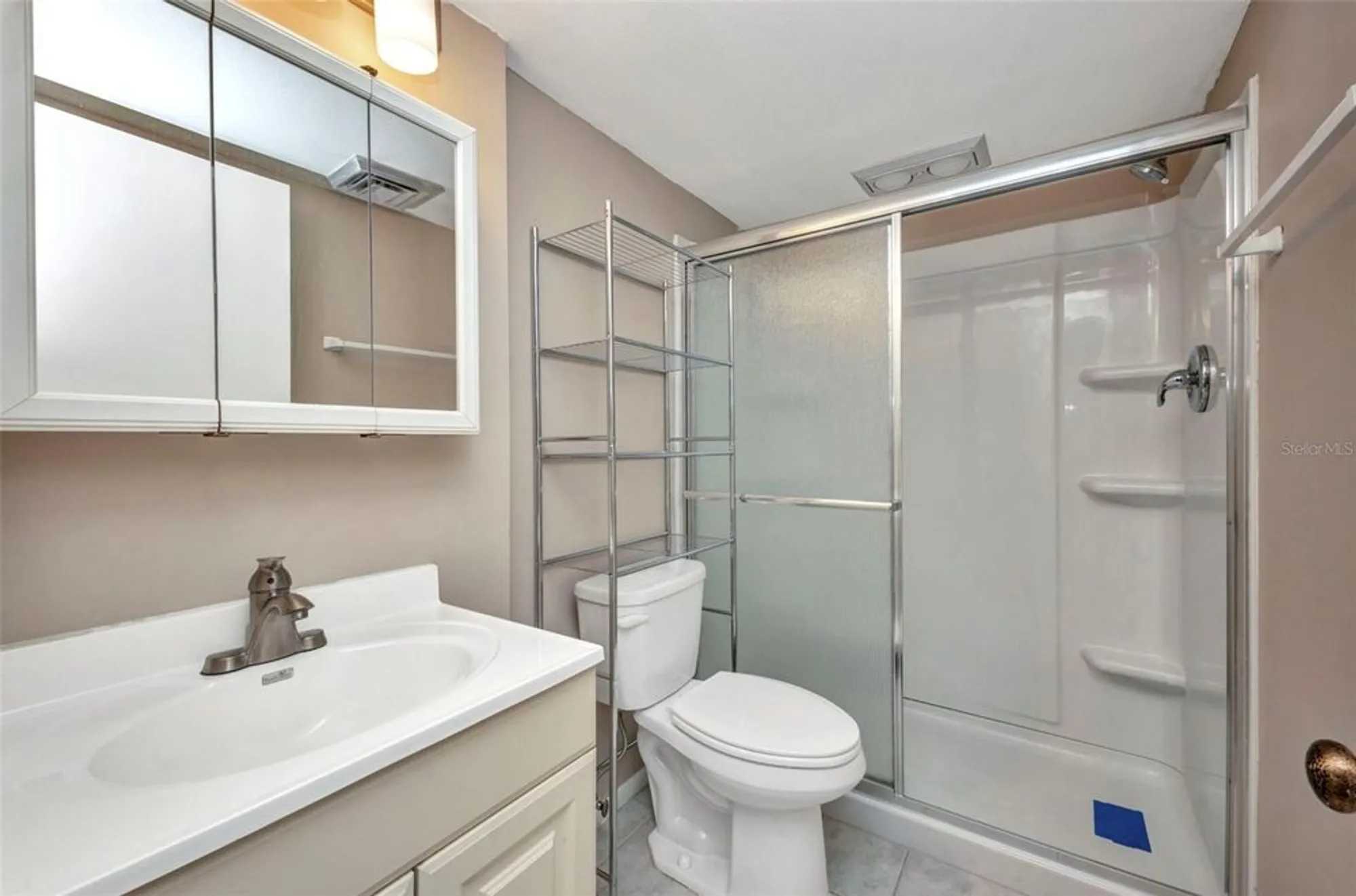 Property Slideshow image 35 of 54 | 2437 harbor blvd apt 114, Port Charlotte, FL, 33952
