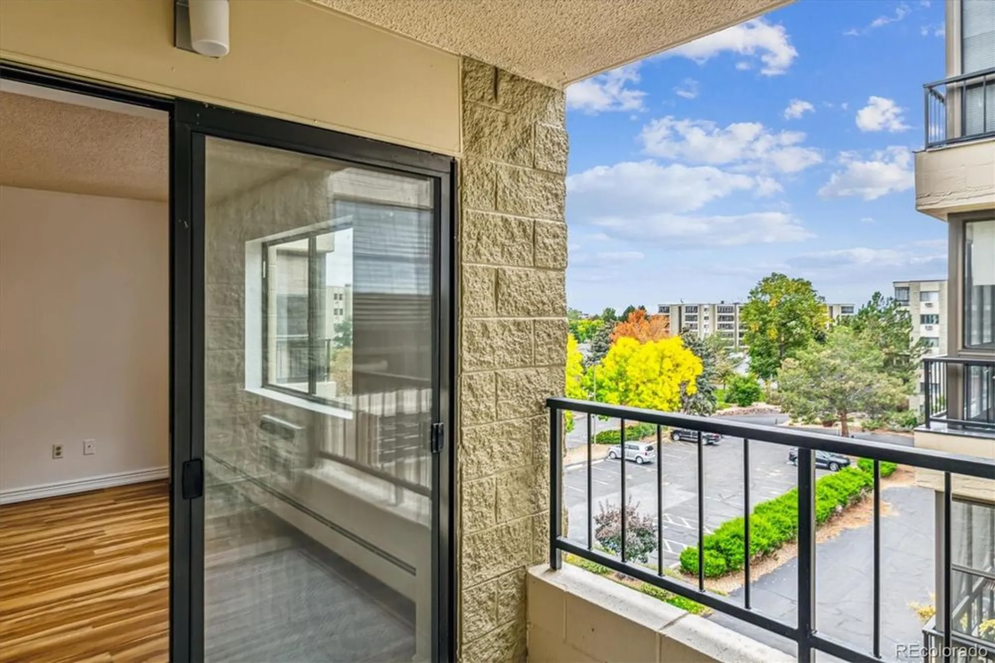 Property Slideshow image 15 of 35 | 13991 e marina dr apt 501, Aurora, CO, 80014